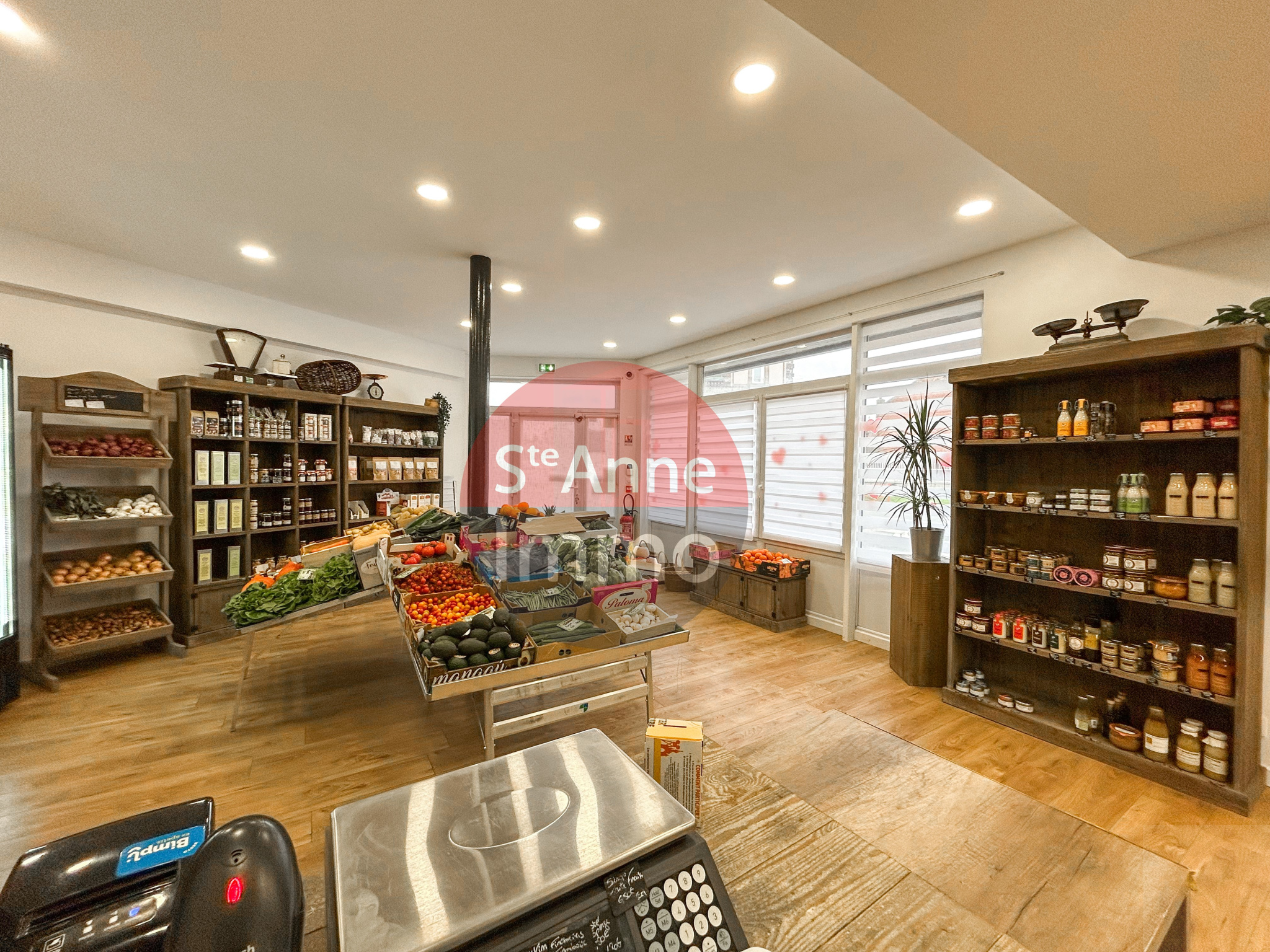 Immo80 – L'immobilier à Amiens et dans la Somme-CHAULNES – PAS DE PORTE – 63m2