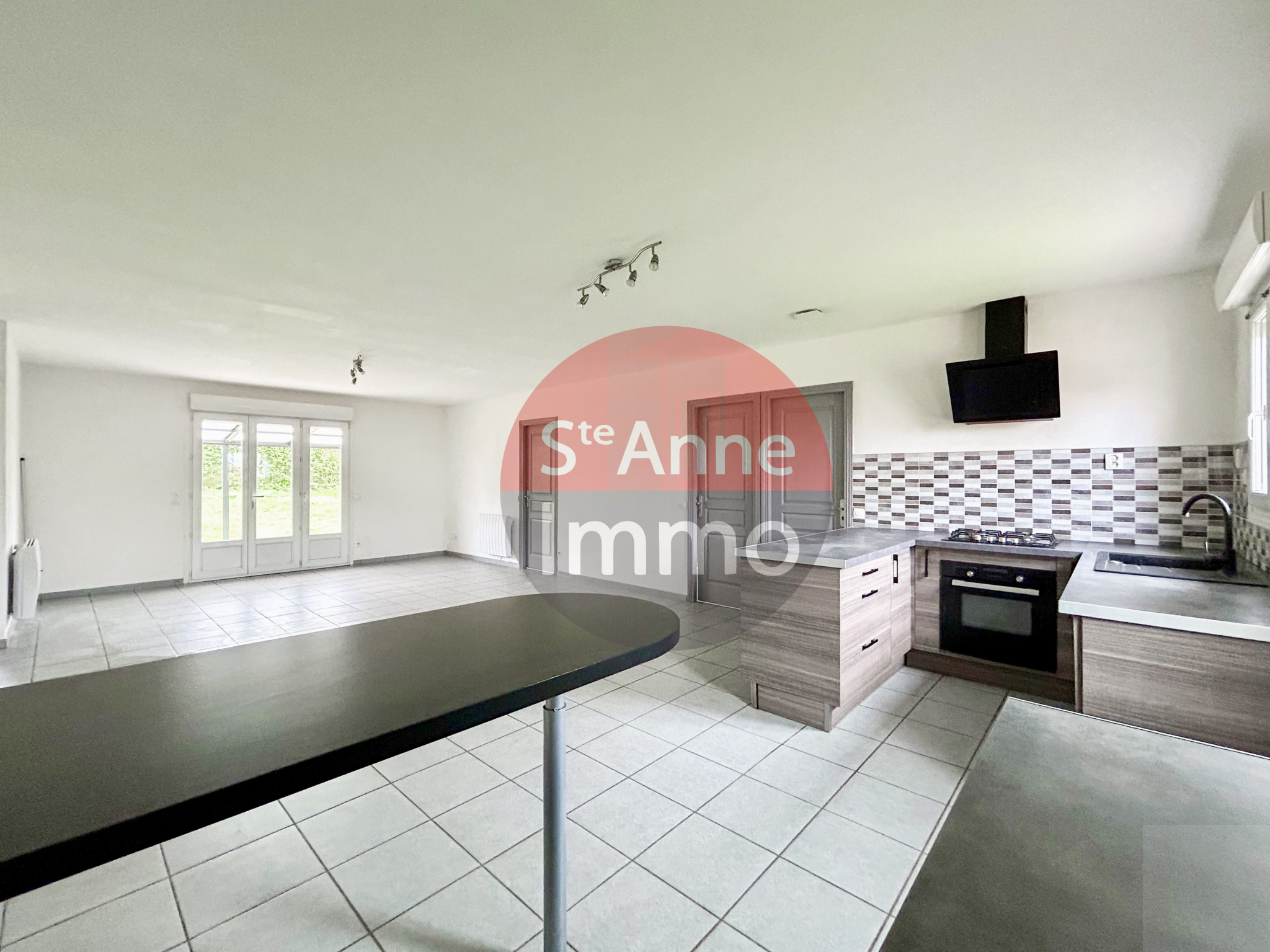 Immo80 – L'immobilier à Amiens et dans la Somme-SAILLY-SAILLISEL – 90m2 – MAISON INDIVIDUELLE DE PLAIN PIED – 3 CHAMBRES...