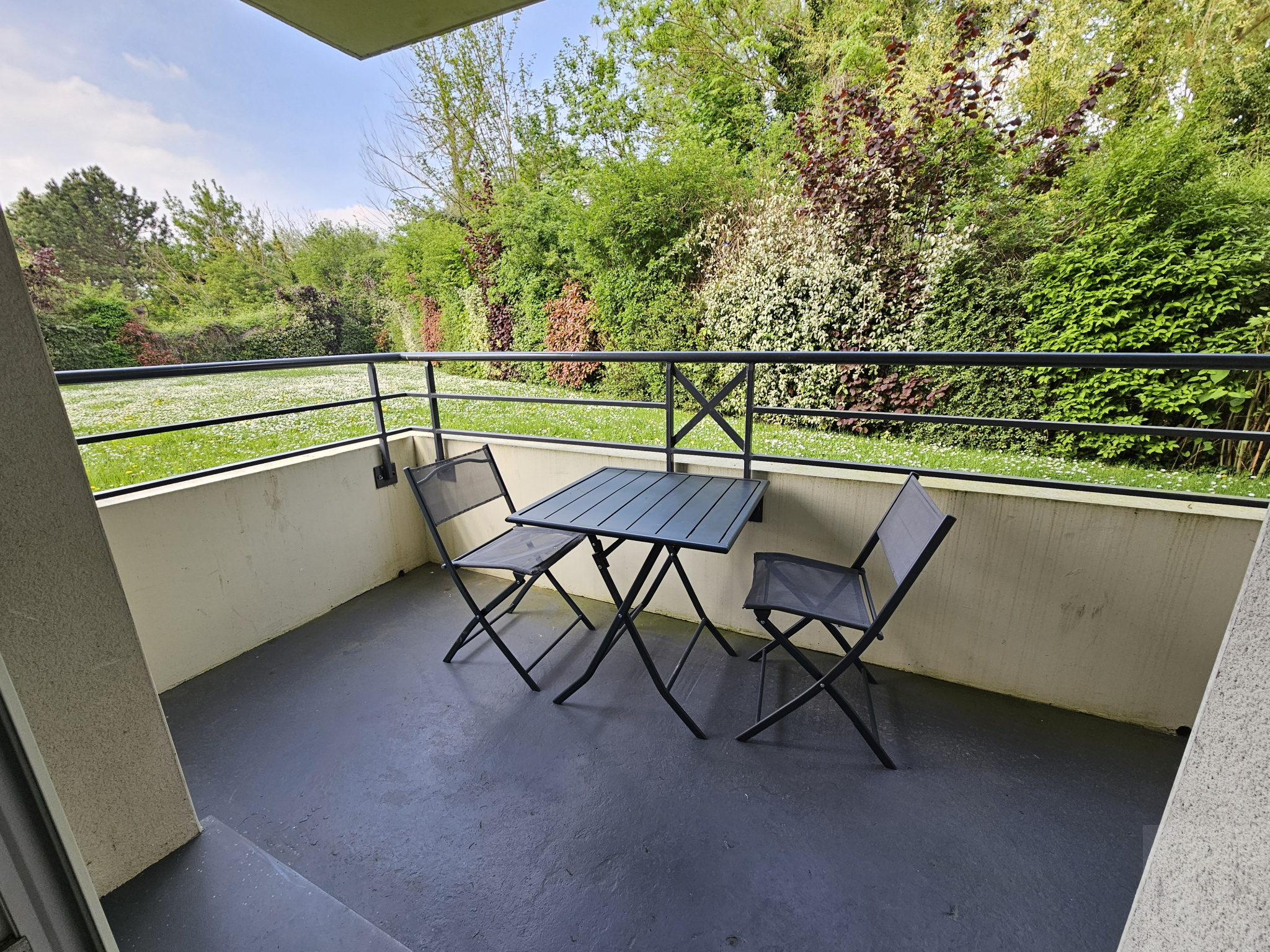 Immo80 – L'immobilier à Amiens et dans la Somme-AMIENS GARE LA VALLEE APPARTEMENT T2 BIS DE 55 M2 AVEC TERRASSE ET PARKING