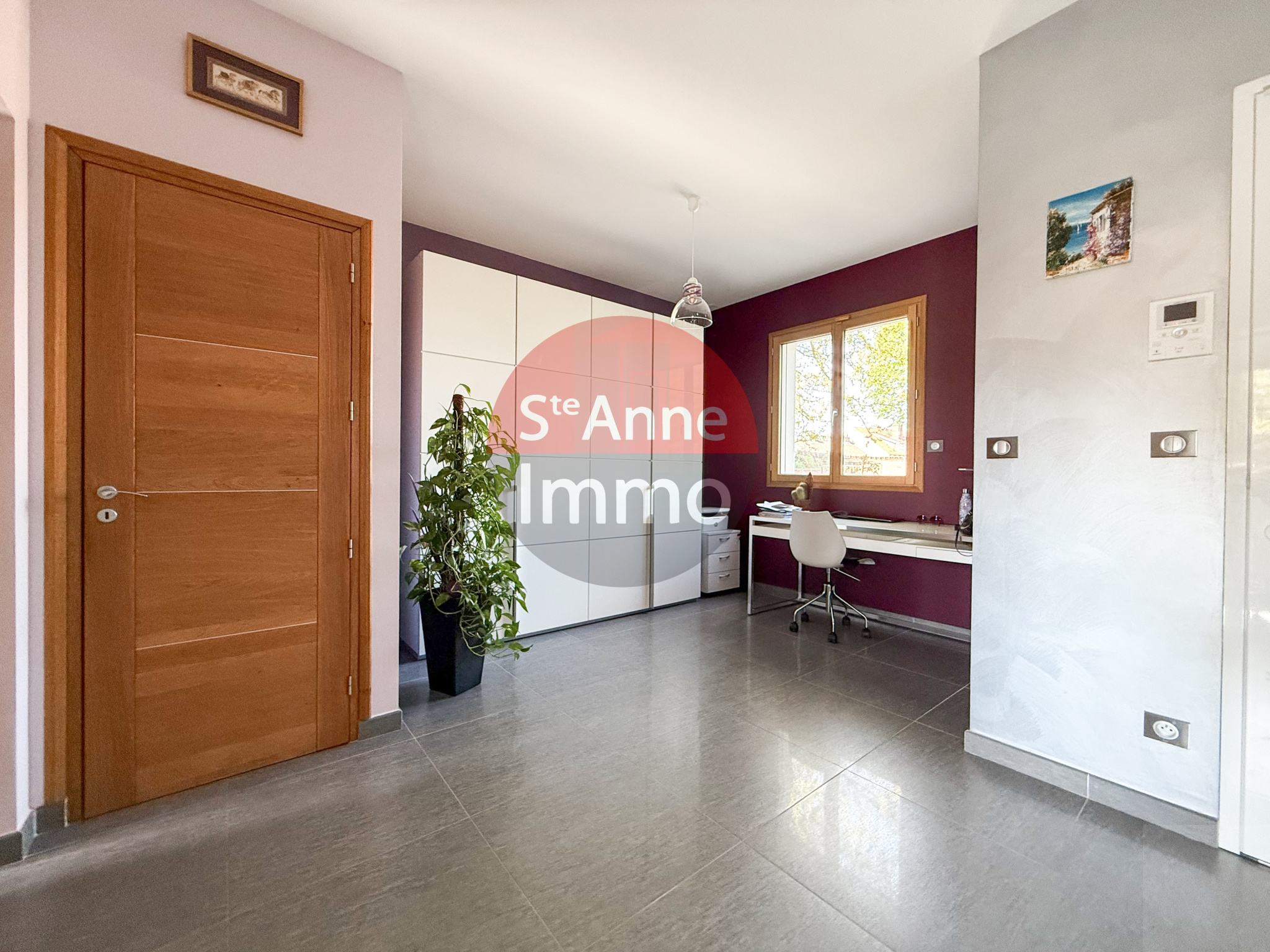 Immo80 – L'immobilier à Amiens et dans la Somme-ROYE – PAVILLON INDIVIDUEL – SOUS SOL COMPLET – AUTONOMIE DE PLAIN PIED – 4 CHAMBRES – GARAGE – JARDIN