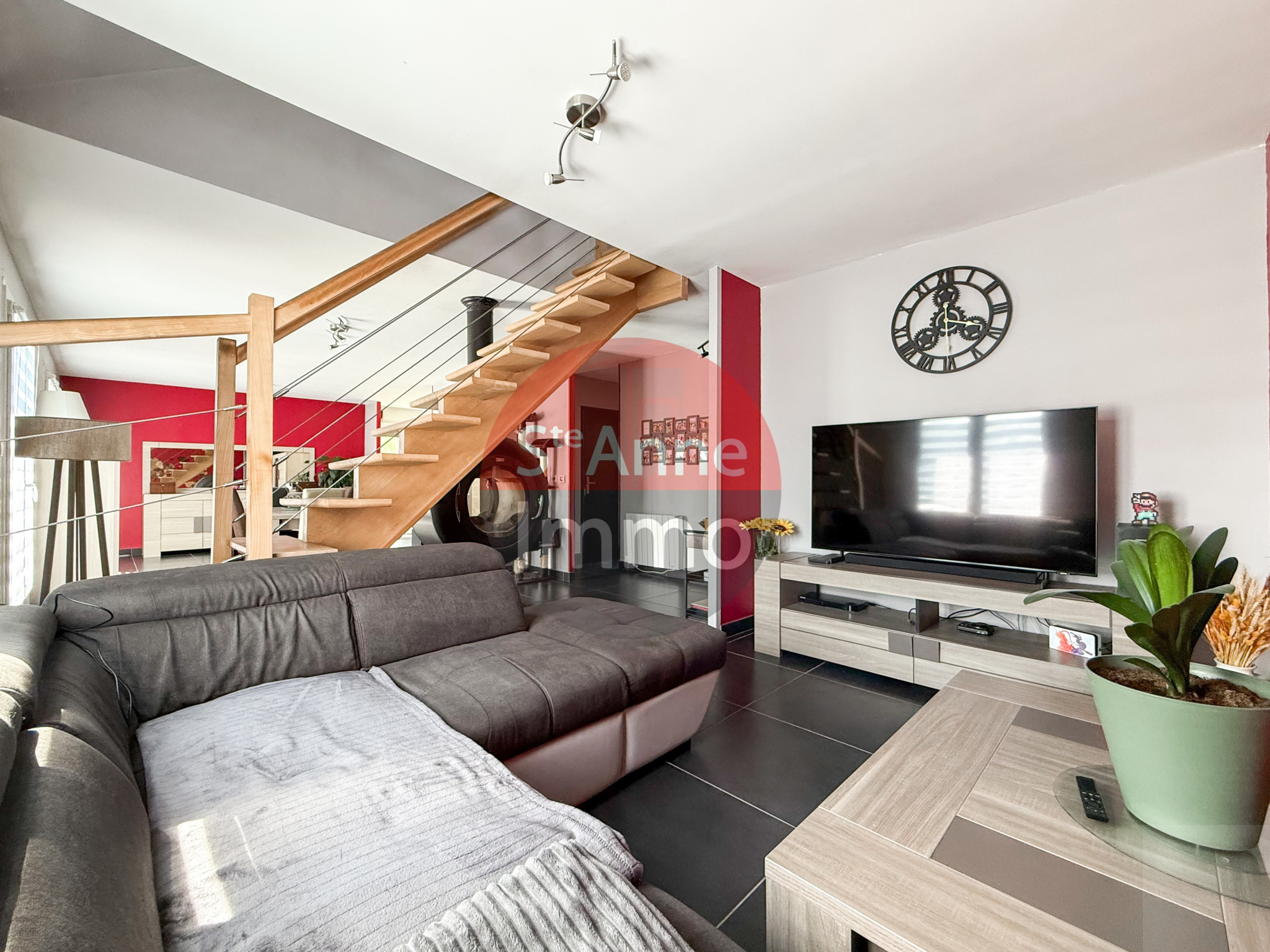 Immo80 – L'immobilier à Amiens et dans la Somme-DOMART-SUR-LA-LUCE – 135m2 – PAVILLON INDIVIDUEL – AUTONOMIE DE PLAIN PIED – 4 CHAMBRES – JARDIN – PISCINE – T
