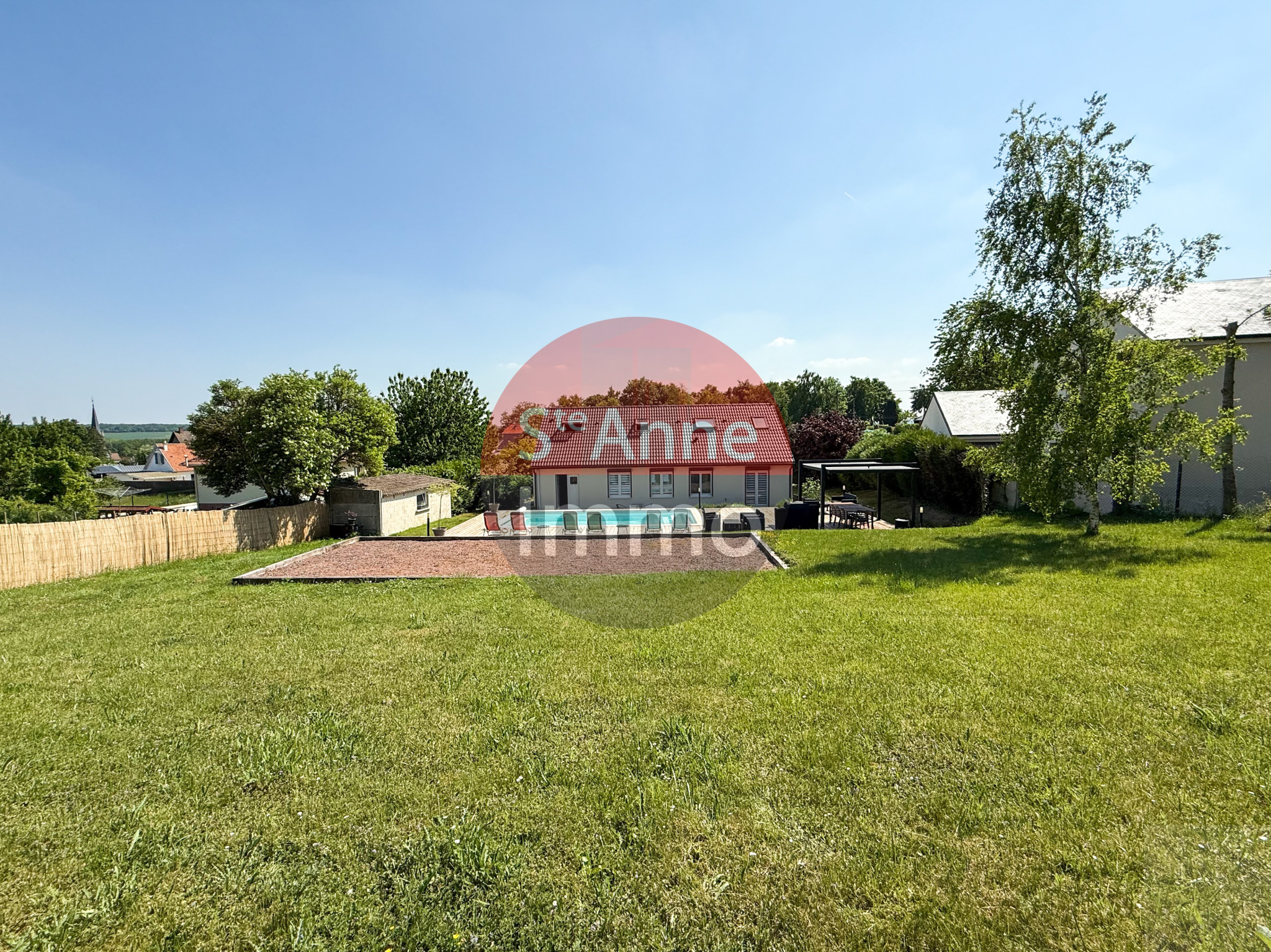 Immo80 – L'immobilier à Amiens et dans la Somme-DOMART-SUR-LA-LUCE – 135m2 – PAVILLON INDIVIDUEL – AUTONOMIE DE PLAIN PIED...