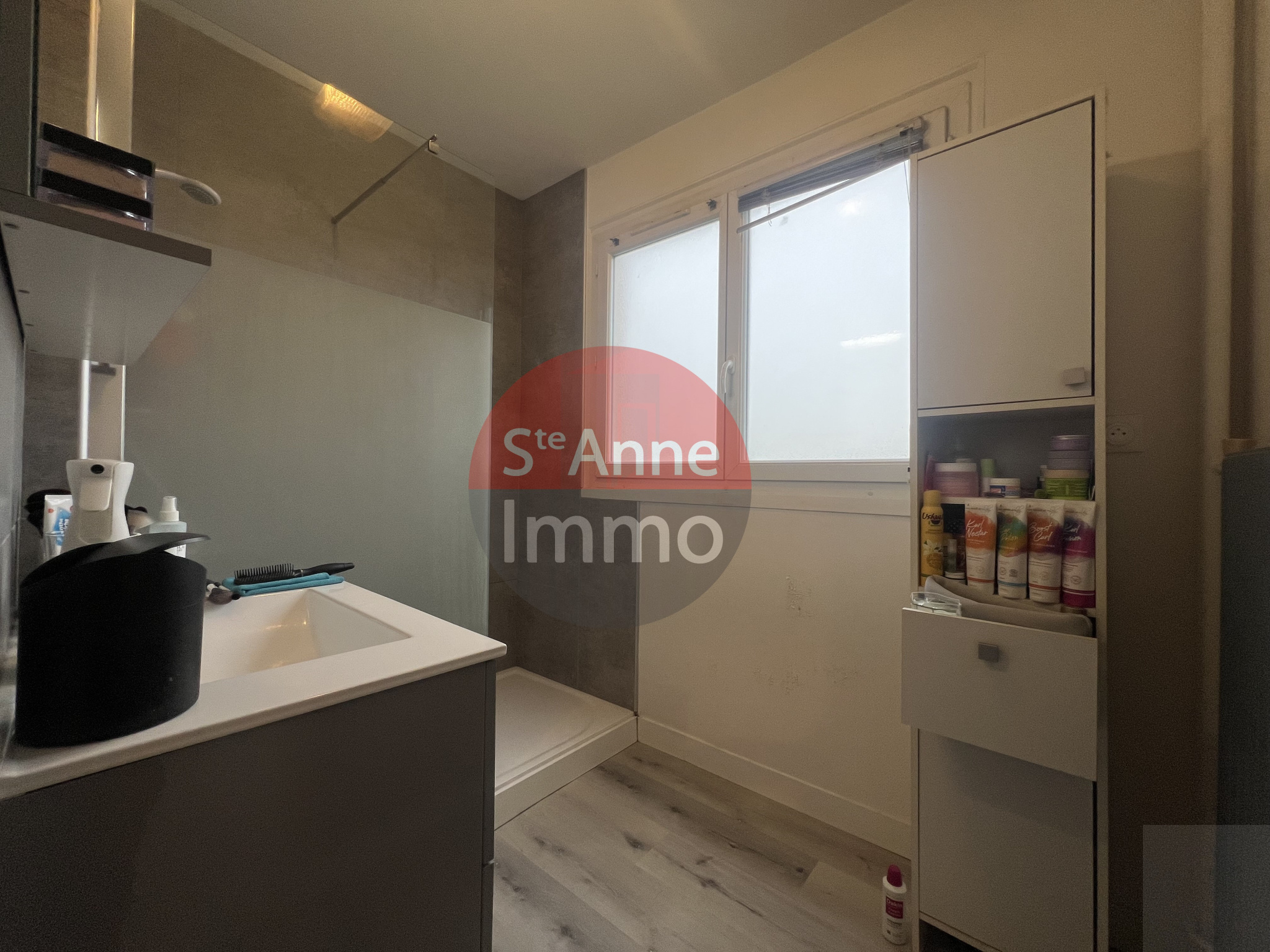 Immo80 – L'immobilier à Amiens et dans la Somme-AMIENS – QUARTIER LA HOTOIE – APPARTEMENT T3 – DERNIER ETAGE – PLACE DE PARKING – ASCENSEUR