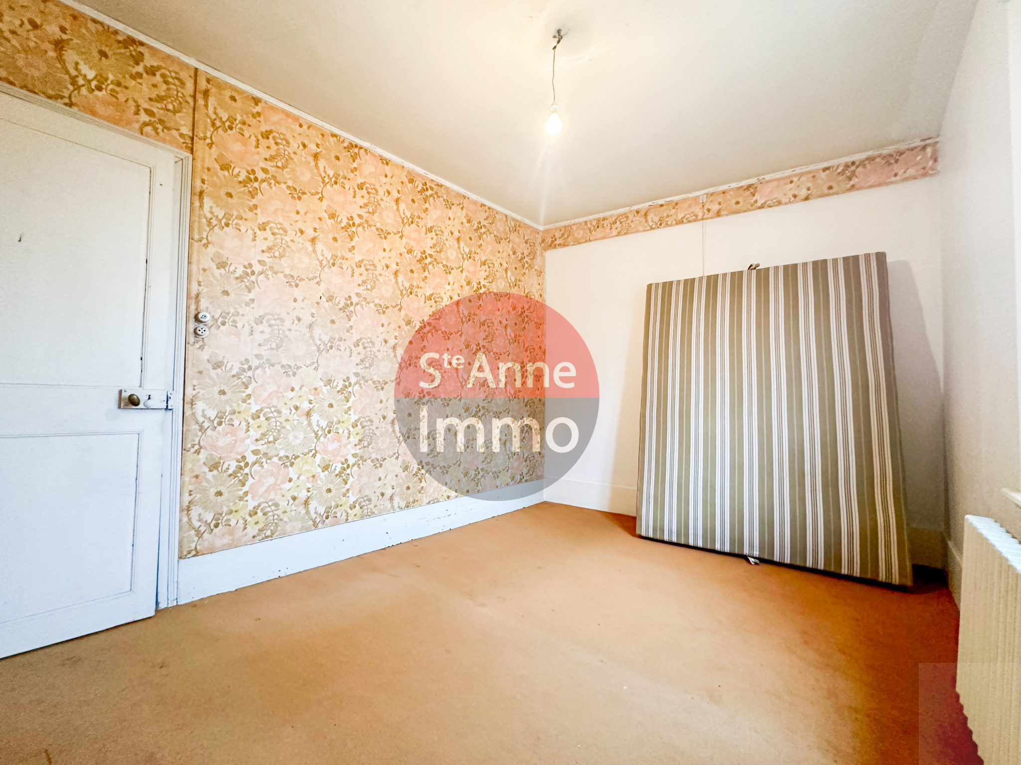 Immo80 – L'immobilier à Amiens et dans la Somme-EPLESSIER – MAISON – 2 CHAMBRES – GARAGE – DEPENDANCE – JARDIN – CAVE