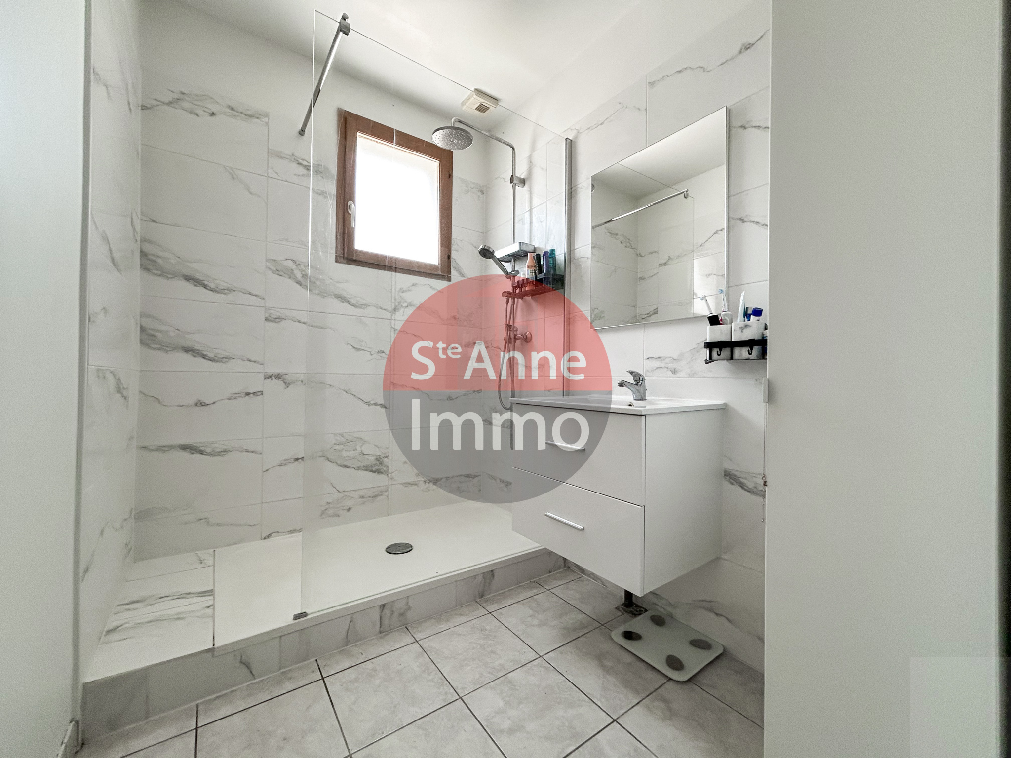 Immo80 – L'immobilier à Amiens et dans la Somme-ROUVROY-EN-SANTERRE – PAVILLON INDIVIDUEL DE PLAIN PIED – 3 CHAMBRES – GARAGE – JARDIN