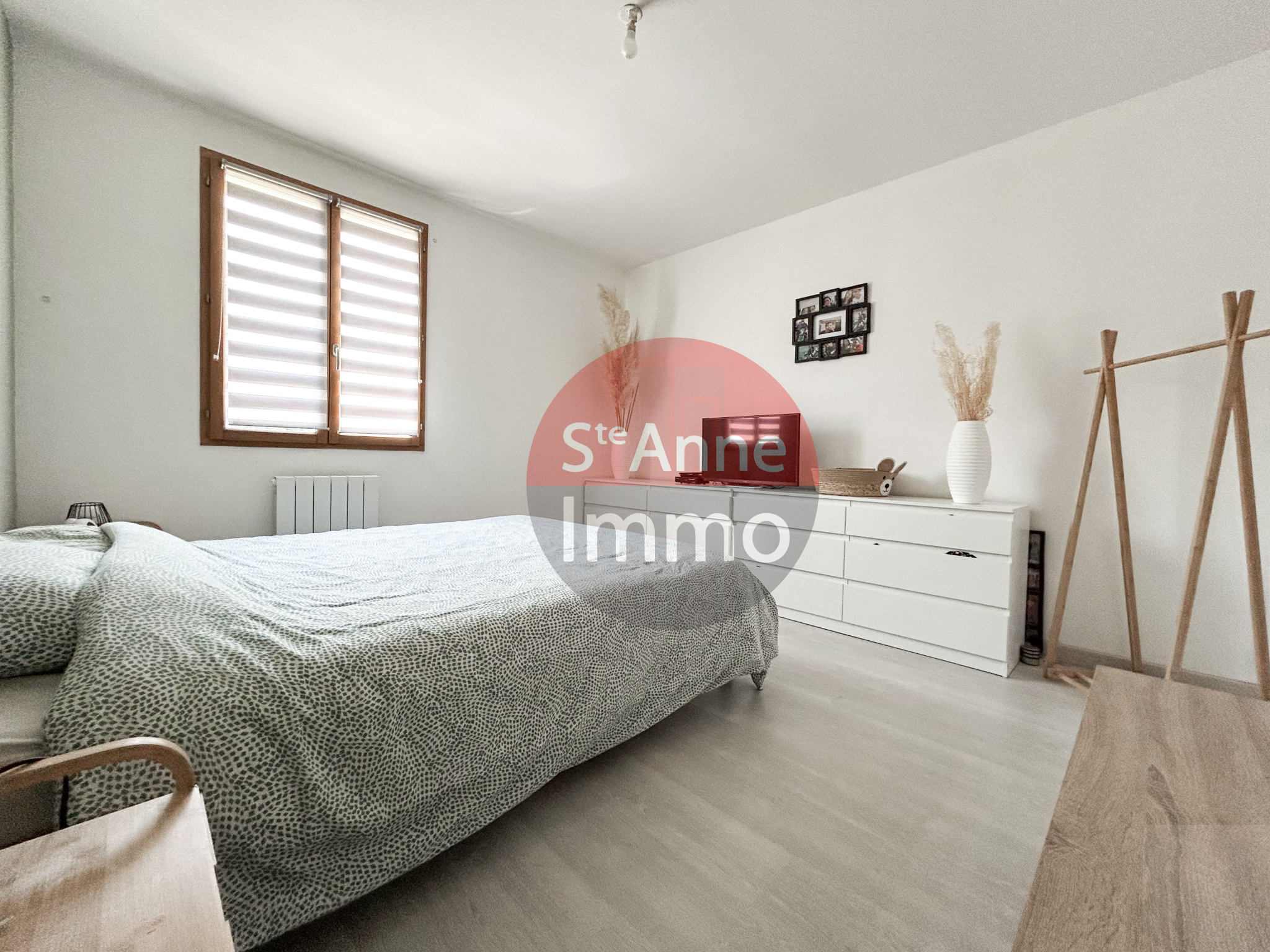 Immo80 – L'immobilier à Amiens et dans la Somme-ROUVROY-EN-SANTERRE – PAVILLON INDIVIDUEL DE PLAIN PIED – 3 CHAMBRES – GARAGE – JARDIN