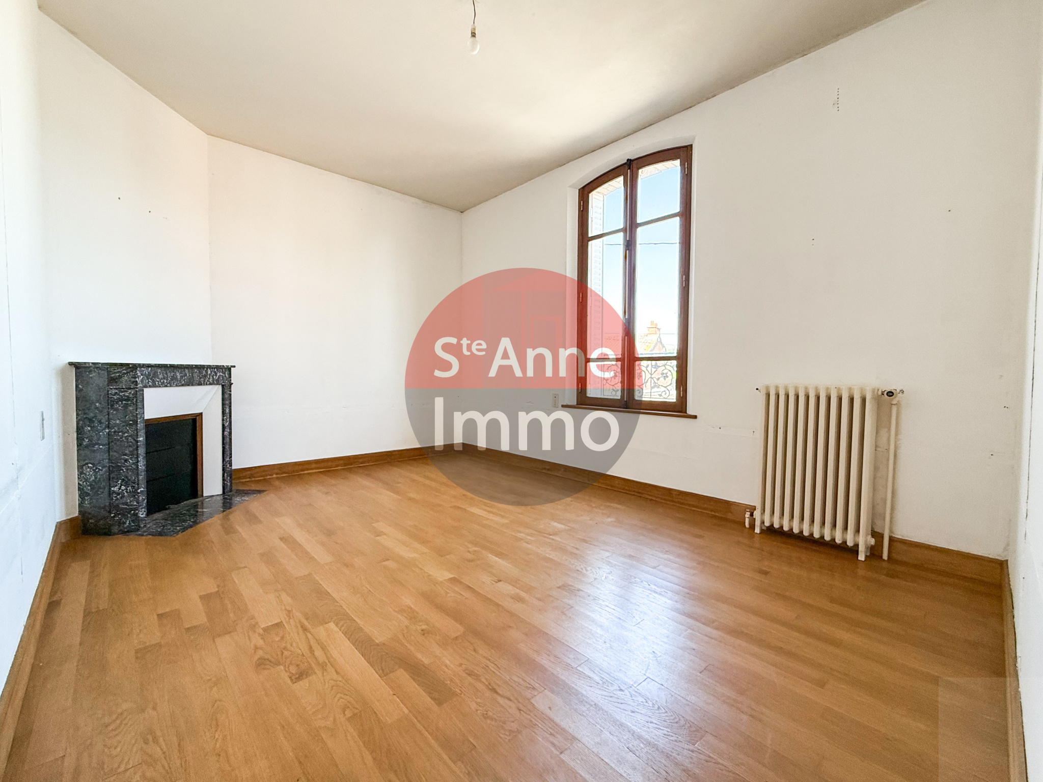 Immo80 – L'immobilier à Amiens et dans la Somme-DAMERY – MAISON DE MAITRE – 3 CHAMBRES – GRENIER – SOUS SOL – CAVE – JARDIN – GARAGE