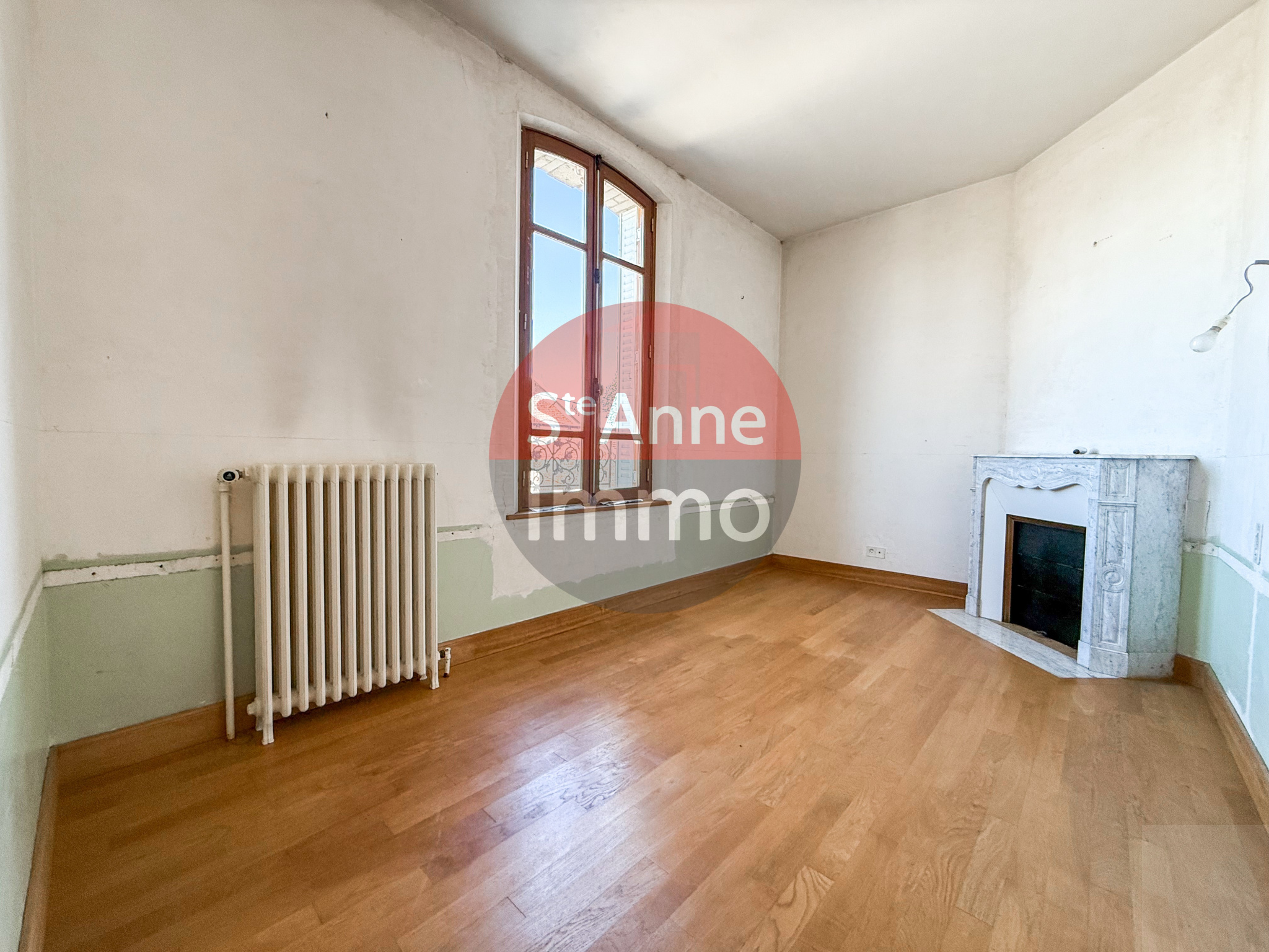 Immo80 – L'immobilier à Amiens et dans la Somme-DAMERY – MAISON DE MAITRE – 3 CHAMBRES – GRENIER – SOUS SOL – CAVE – JARDIN – GARAGE