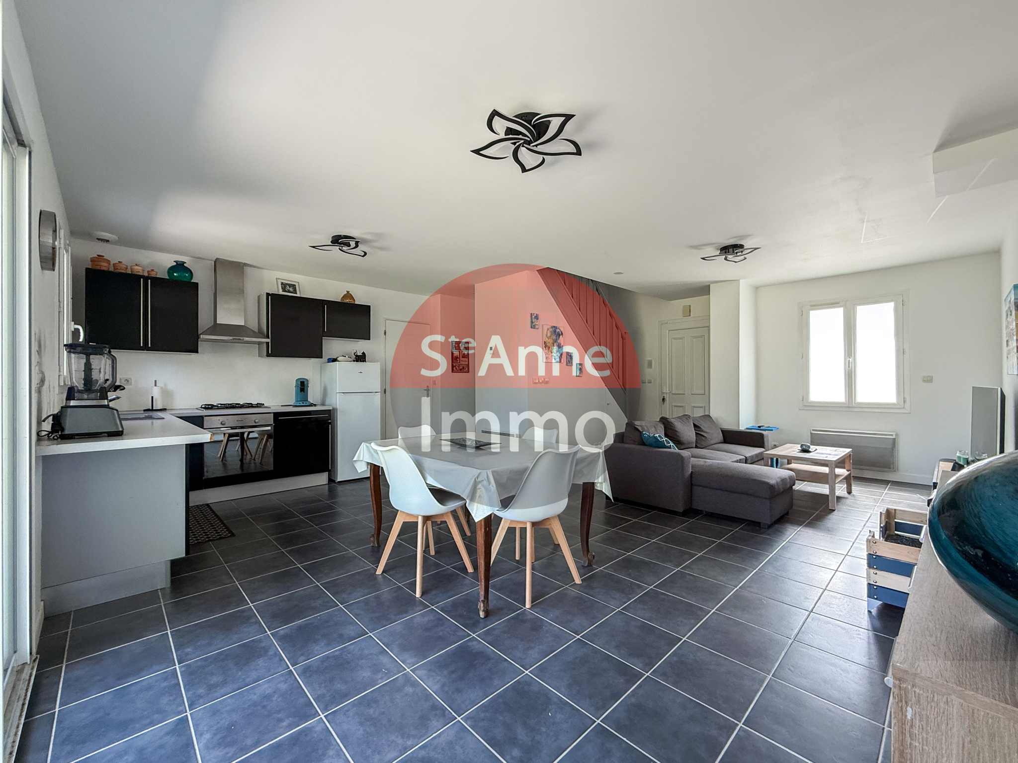 Immo80 – L'immobilier à Amiens et dans la Somme-CHAMPIEN – MAISON INDIVIDUELLE – AUTONOMIE DE PLAIN PIED – 3 CHAMBRES –...