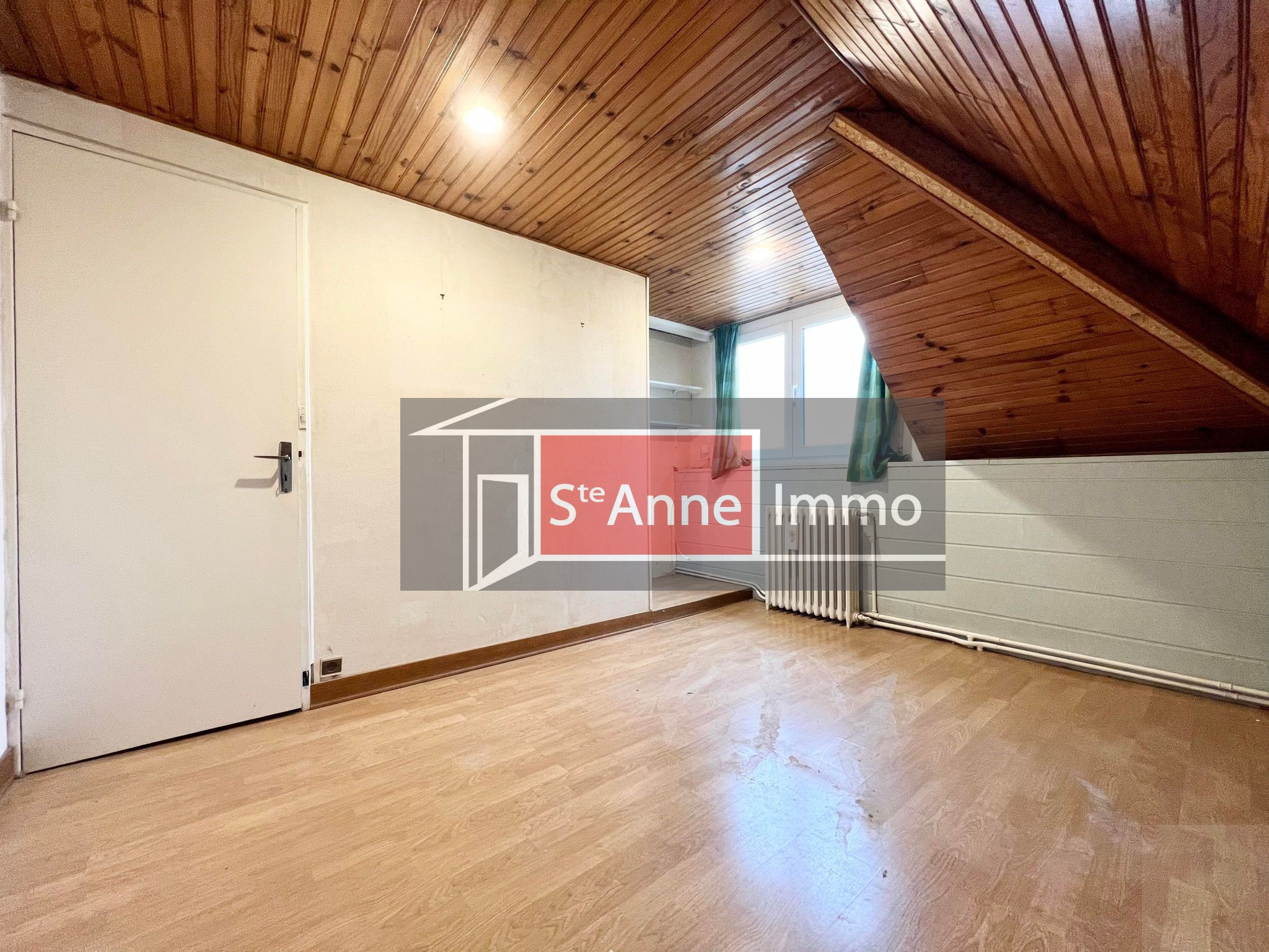 Immo80 – L'immobilier à Amiens et dans la Somme-CAMON – MAISON – 3 CHAMBRES – DOUBLES GARAGES – JARDIN – ACCES AUX HORTILLONS