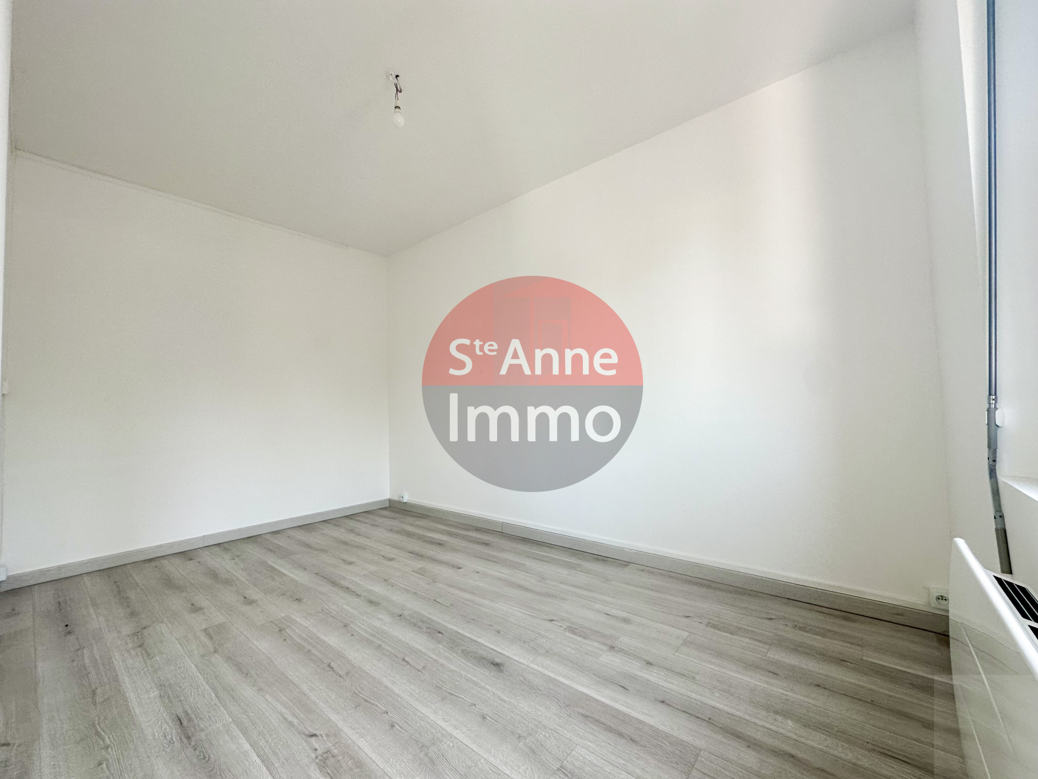 Immo80 – L'immobilier à Amiens et dans la Somme-AMIENS – CENTRE-VILLE – APPARTEMENT T2 – NON-MEUBLE