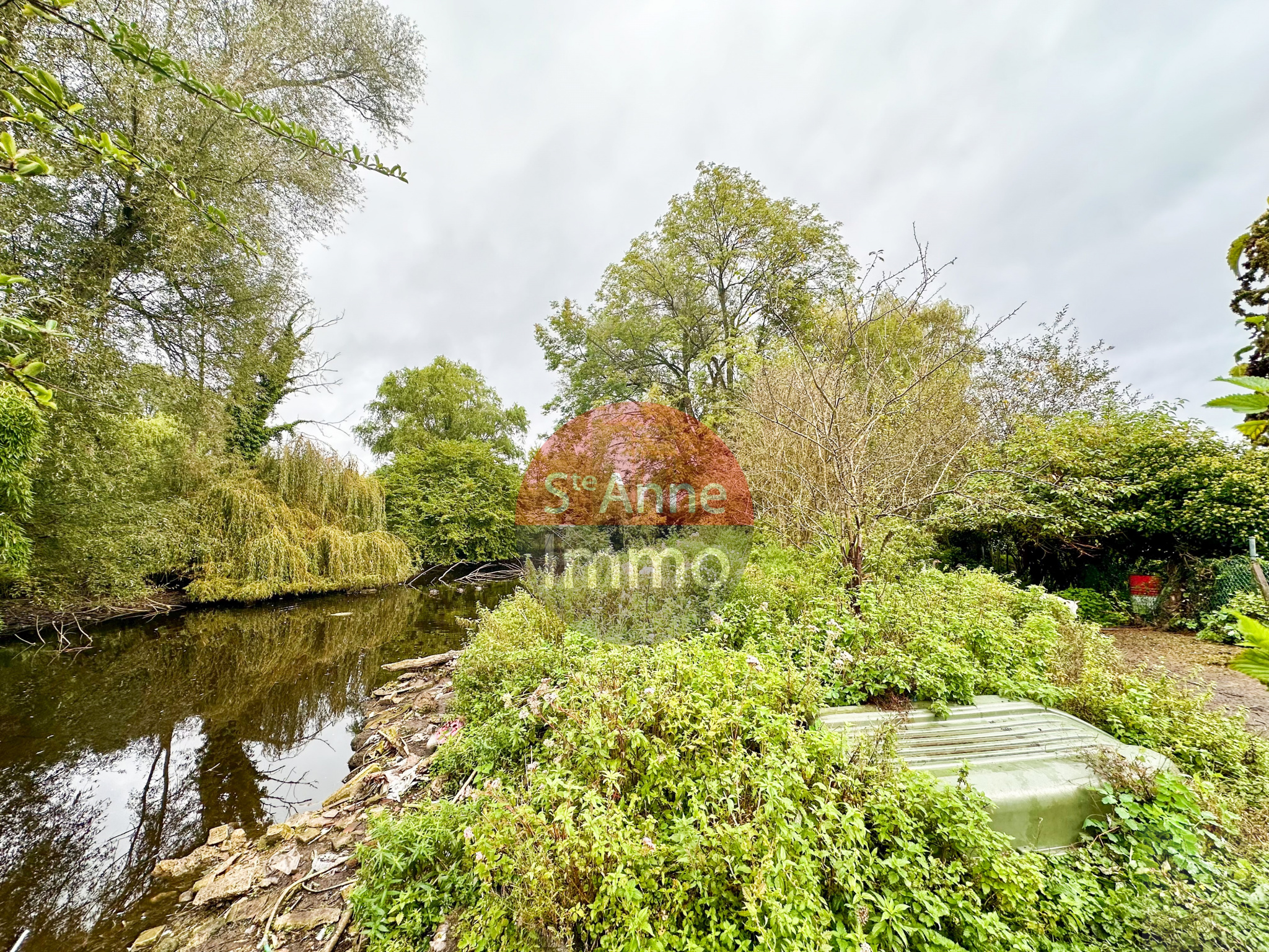 Immo80 – L'immobilier à Amiens et dans la Somme-YZEUX – MAISON – 170 M2 – 2 CHAMBRES – 1 BUREAU – CAVE – GRENIER – JARDIN – ETANG