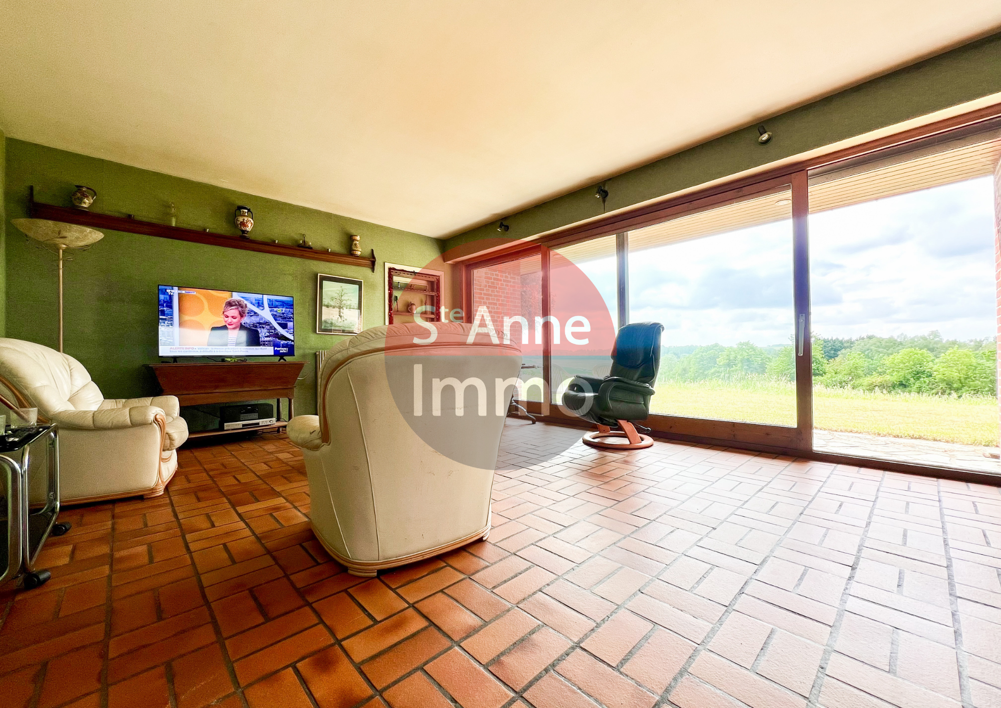 Immo80 – L'immobilier à Amiens et dans la Somme-PROCHE ALBERT – PAVILLON INDIVIDUEL /MAISON D’ARCHITECTE 170M2- 3 CHAMBRES – GRAND GARAGE