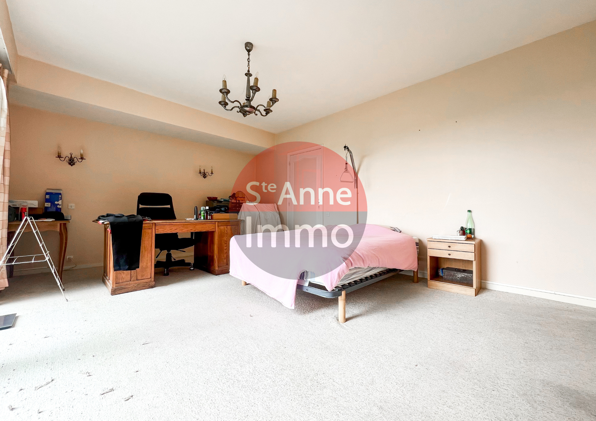 Immo80 – L'immobilier à Amiens et dans la Somme-PROCHE ALBERT – PAVILLON INDIVIDUEL /MAISON D’ARCHITECTE 170M2- 3 CHAMBRES – GRAND GARAGE