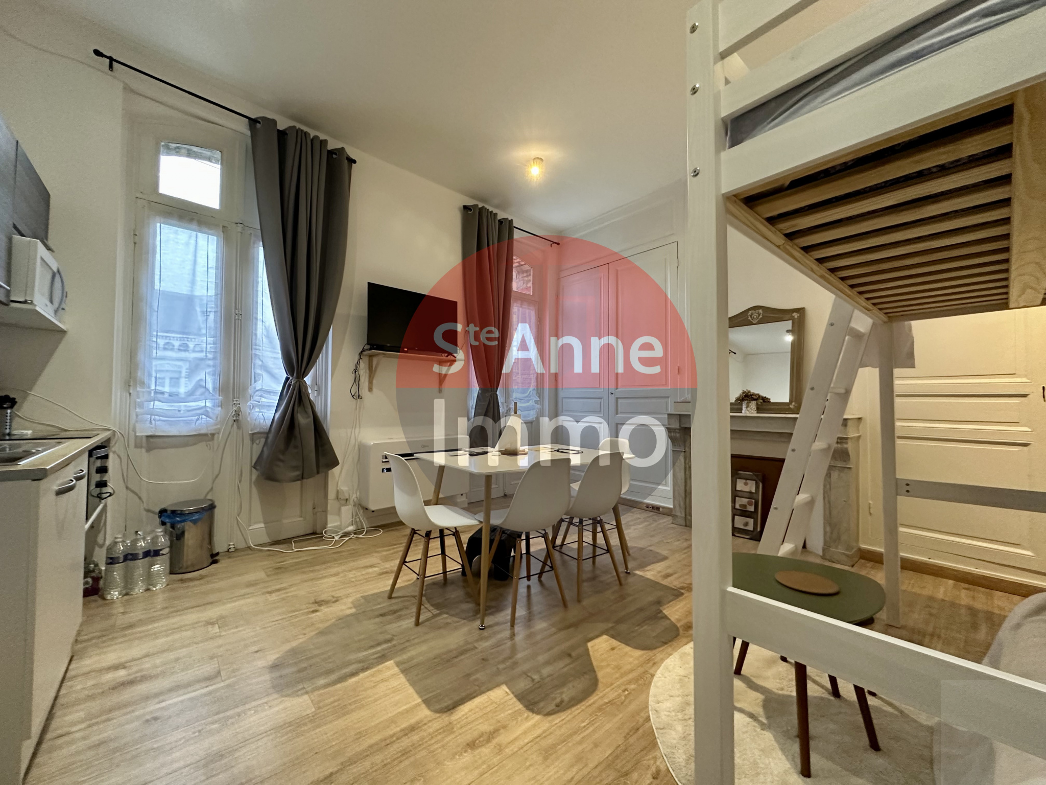 Immo80 – L'immobilier à Amiens et dans la Somme-AMIENS- RUE JULES BARNI A 10MIN A PIED DE LA GARE ET DU CENTRE- IMMEUBLE DE RAPPORT AVEC 8 APPARTEMENTS 11% PO