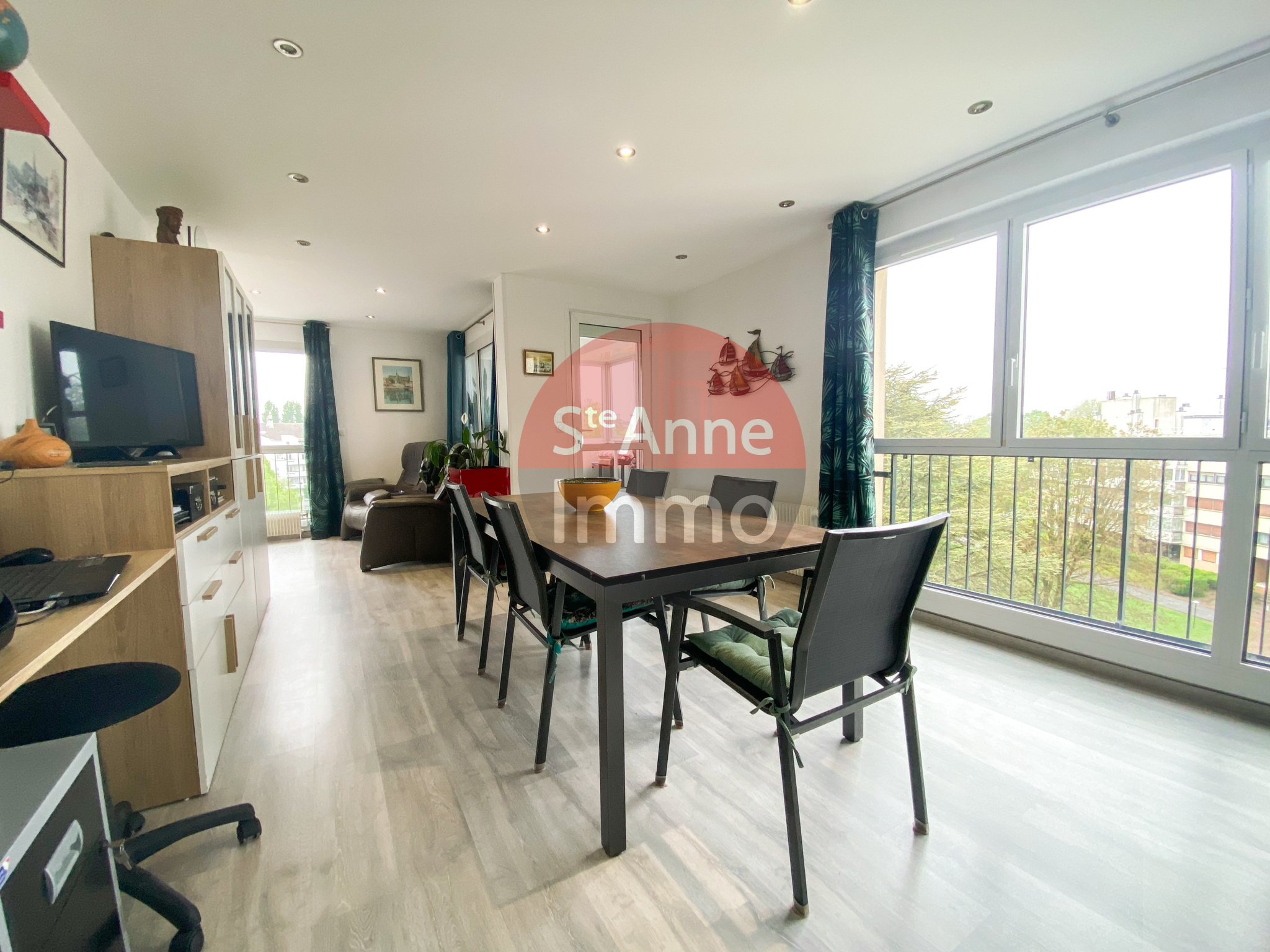 Immo80 – L'immobilier à Amiens et dans la Somme-APPARTEMENT TYPE 3 – 85M2 – PARKING – RESIDENCE SECURISEE
