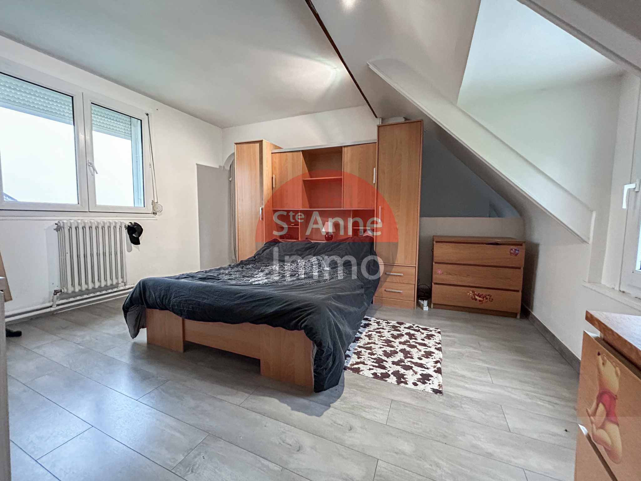 Immo80 – L'immobilier à Amiens et dans la Somme-BILLANCOURT – CORPS DE FERME VIVABLE DE PLAIN PIED – 5 CHAMBRES – COUR – JARDIN – CAVE – HANGAR – GARAGE