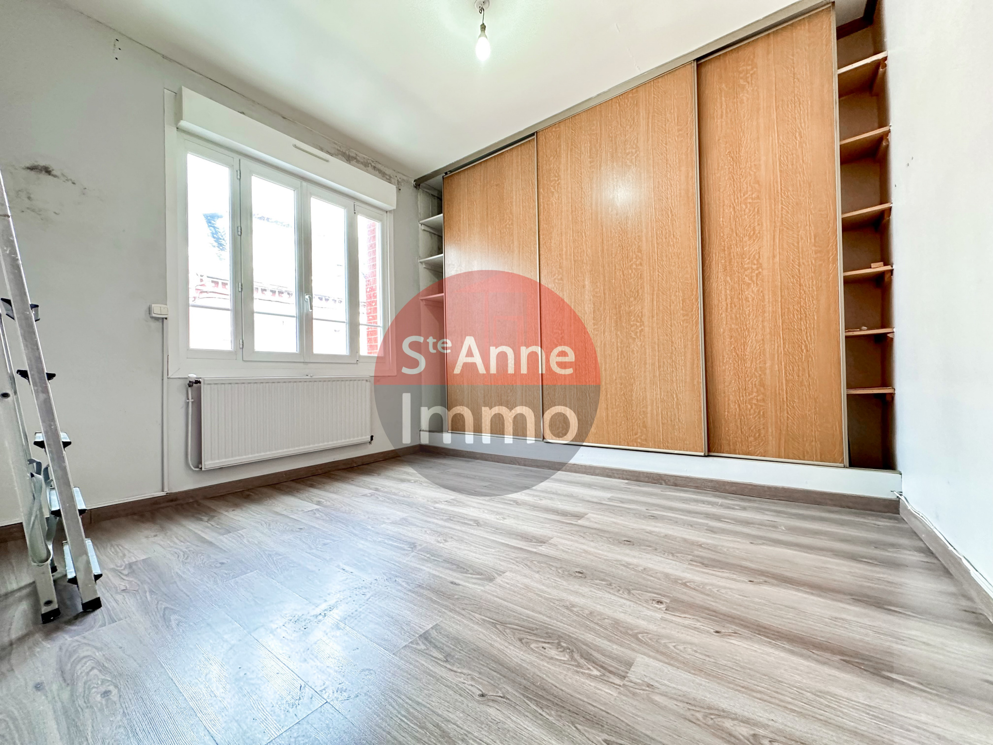 Immo80 – L'immobilier à Amiens et dans la Somme-AMIENS – MAISON – 120 M2 – 3 CHAMBRES – 2 BUREAUX – CAVE – COUR