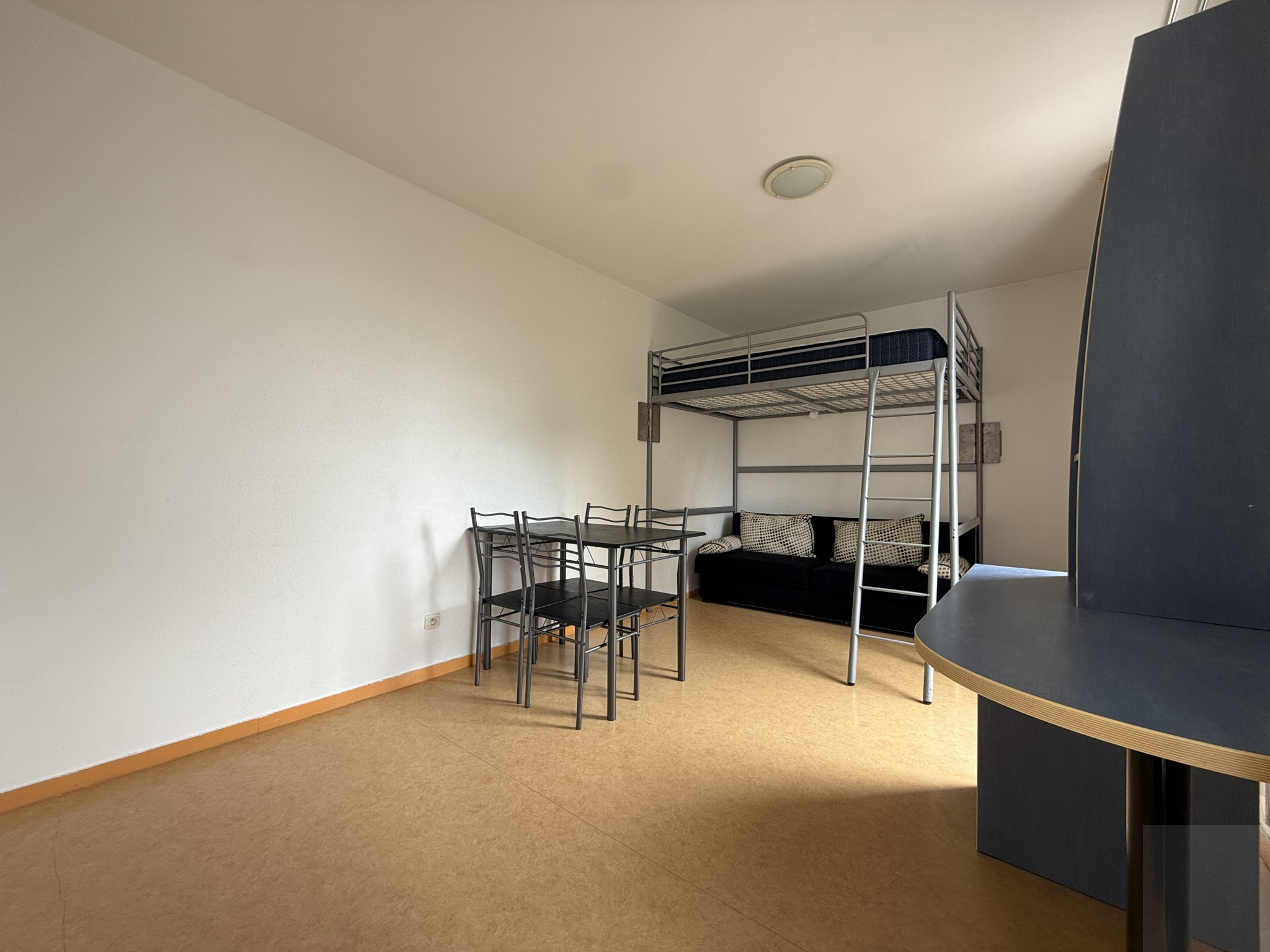 Immo80 – L'immobilier à Amiens et dans la Somme-AMIENS – QUARTIER SAINT MAURICE – APPARTEMENT T1 BIS – BALCON –...