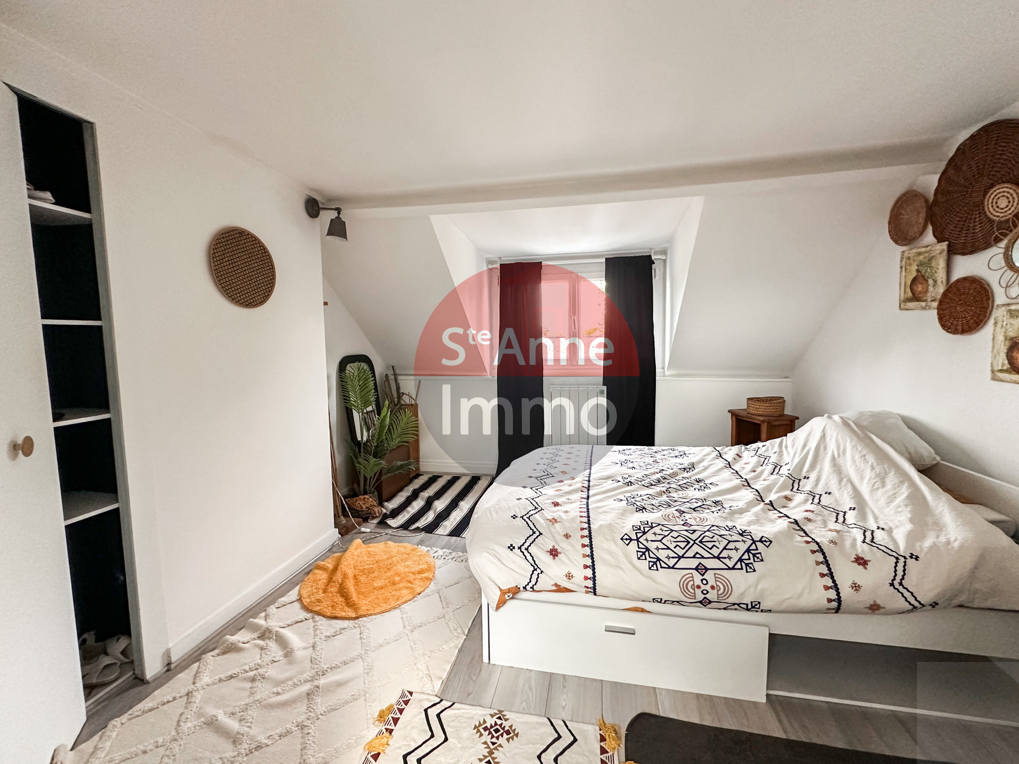 Immo80 – L'immobilier à Amiens et dans la Somme-AMIENS – MAISON – 70 M2 – 2 CHAMBRES – CAVE – COUR – DEPENDANCE