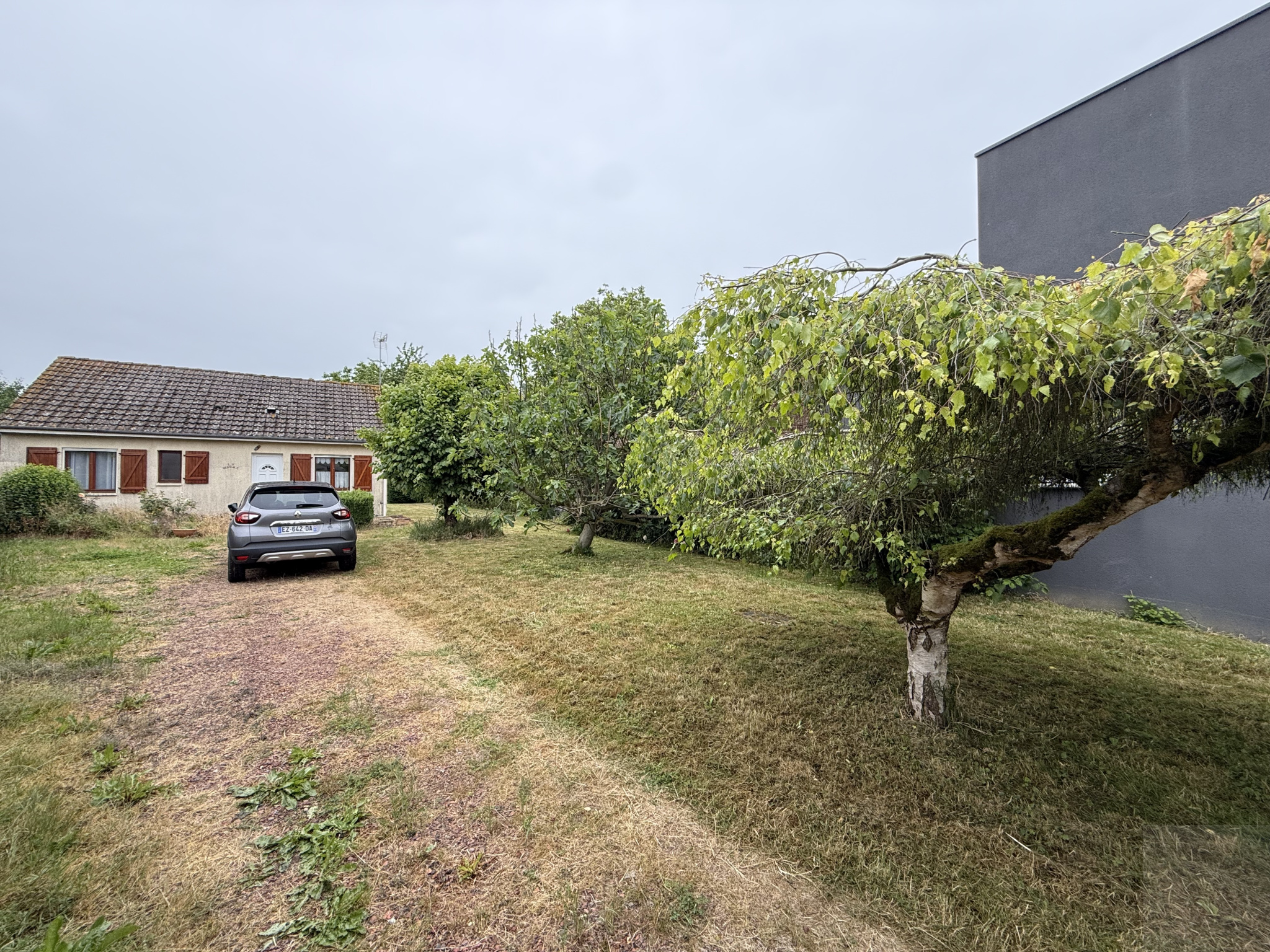 Immo80 – L'immobilier à Amiens et dans la Somme-HANGEST EN SANTERRE – PAVILLON INDIVIDUEL DE PLAIN PIED – 2 CHAMBRES – JARDIN...
