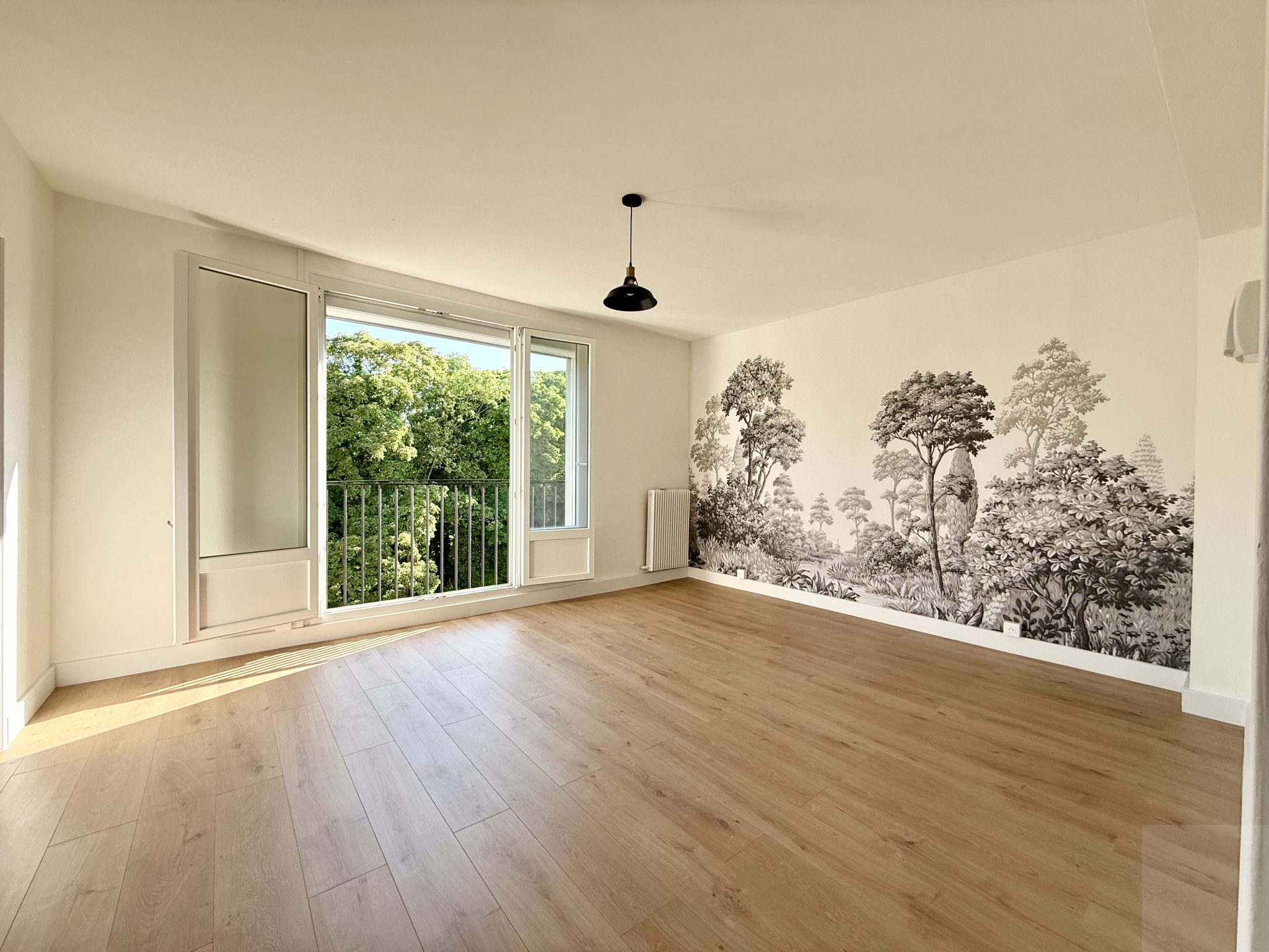 Immo80 – L'immobilier à Amiens et dans la Somme-AMIENS – T3 – 2 CHAMBRES – CAVE – LOCAL VELO – PLACE DE PARKING – ASCENSEUR