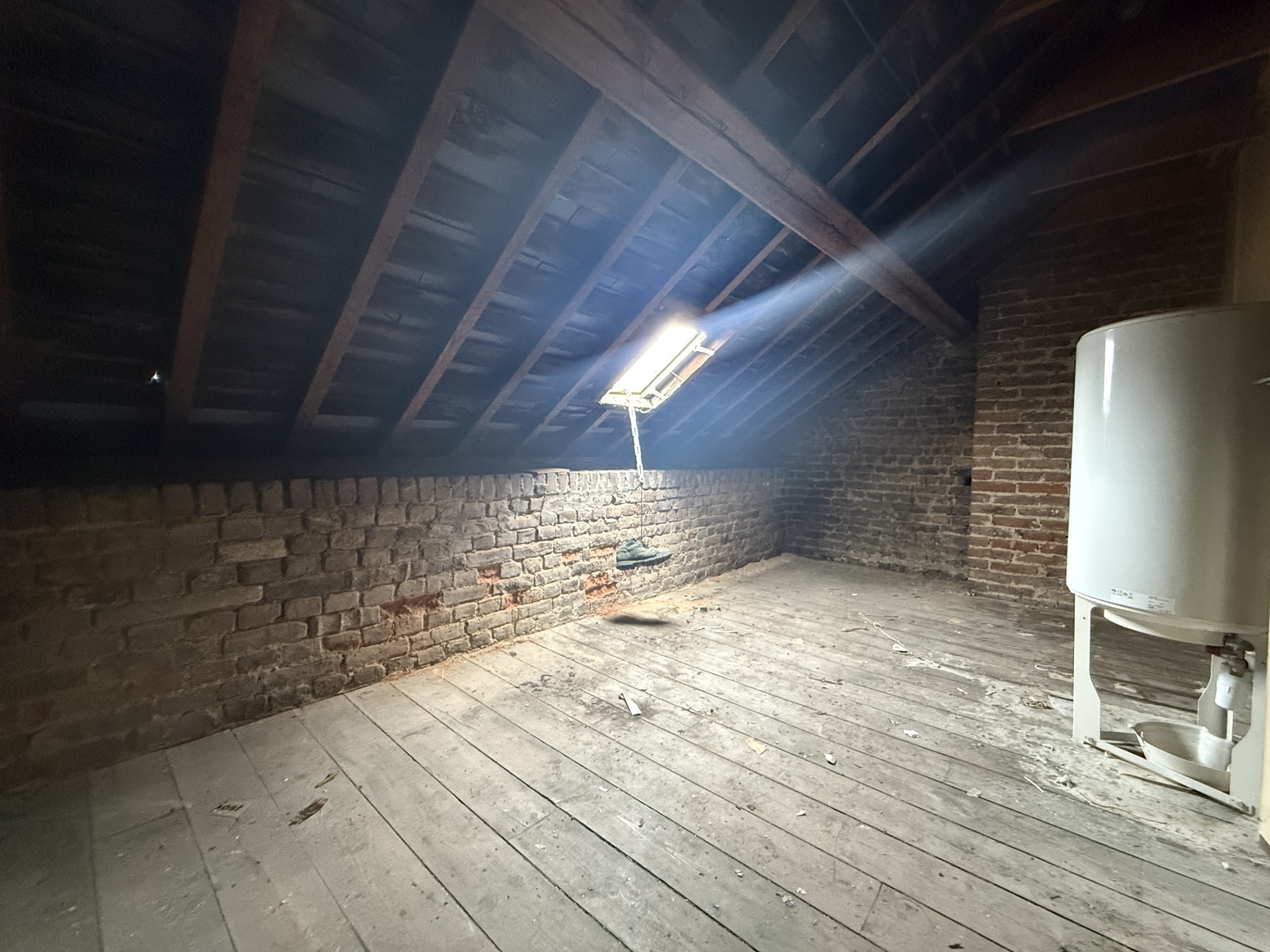 Immo80 – L'immobilier à Amiens et dans la Somme-AMIENS – QUARTIER SAINT ACHEUL – AMIÉNOISE T3 – COUR – RÉNOVATION COMPLETE A PRÉVOIR
