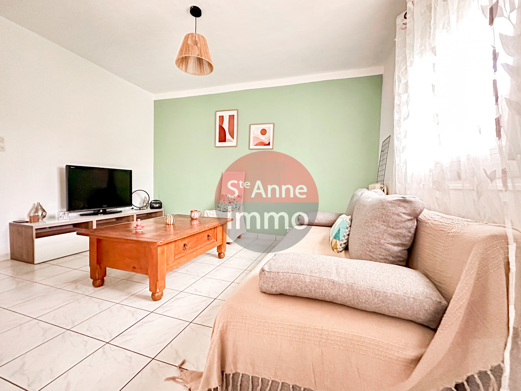 Immo80 – L'immobilier à Amiens et dans la Somme-AMIENS – QUARTIER SAINT-PIERRE – MAISON – 95 M2 – 3 CHAMBRES – SOUS-SOL – JARDIN – GARAGE – PARKING