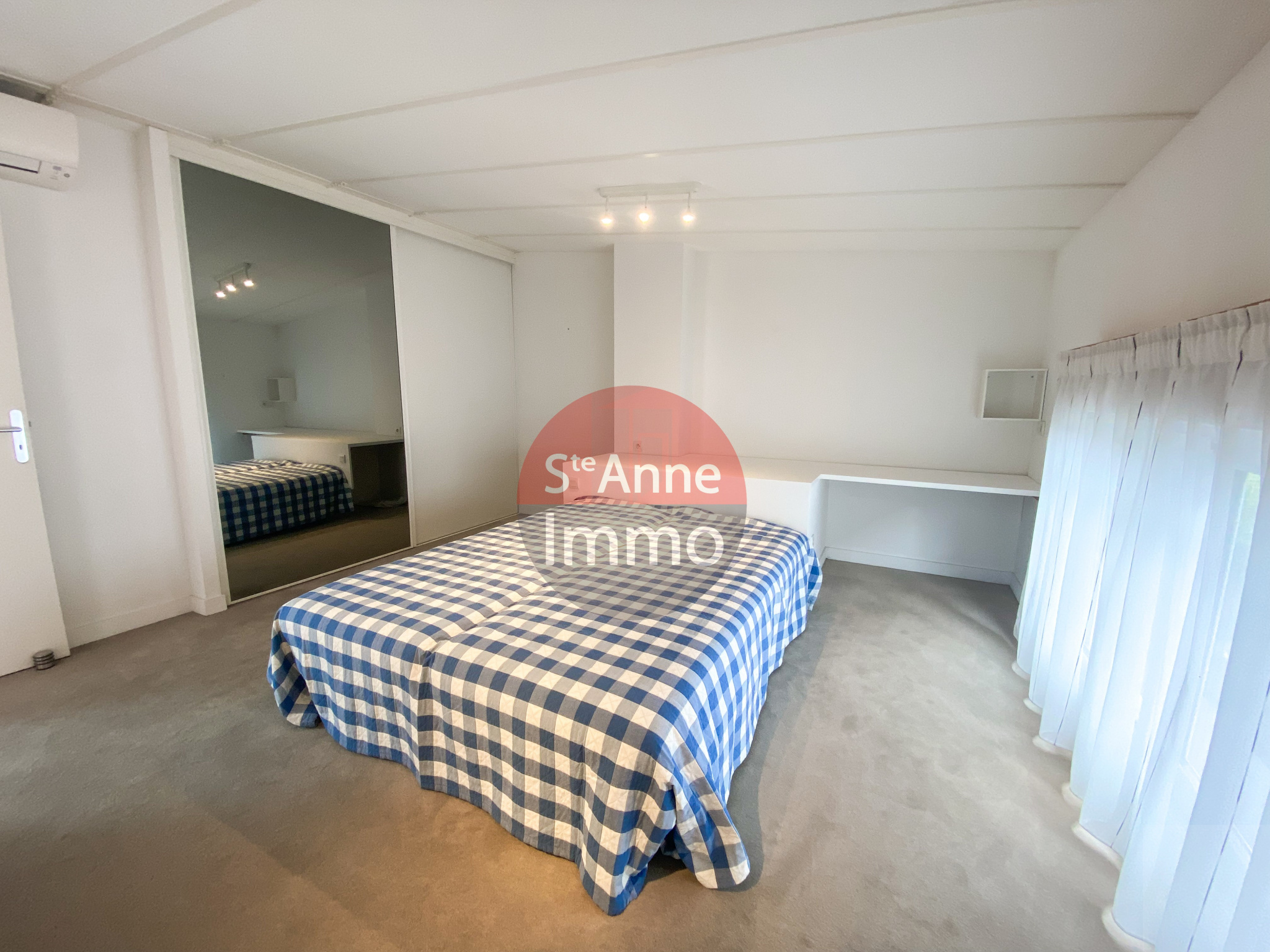 Immo80 – L'immobilier à Amiens et dans la Somme-AMIENS – CENTRE VILLE  – TRIPLEX 123m2 – 4 PIECES – TERRASSE – ANNEXES