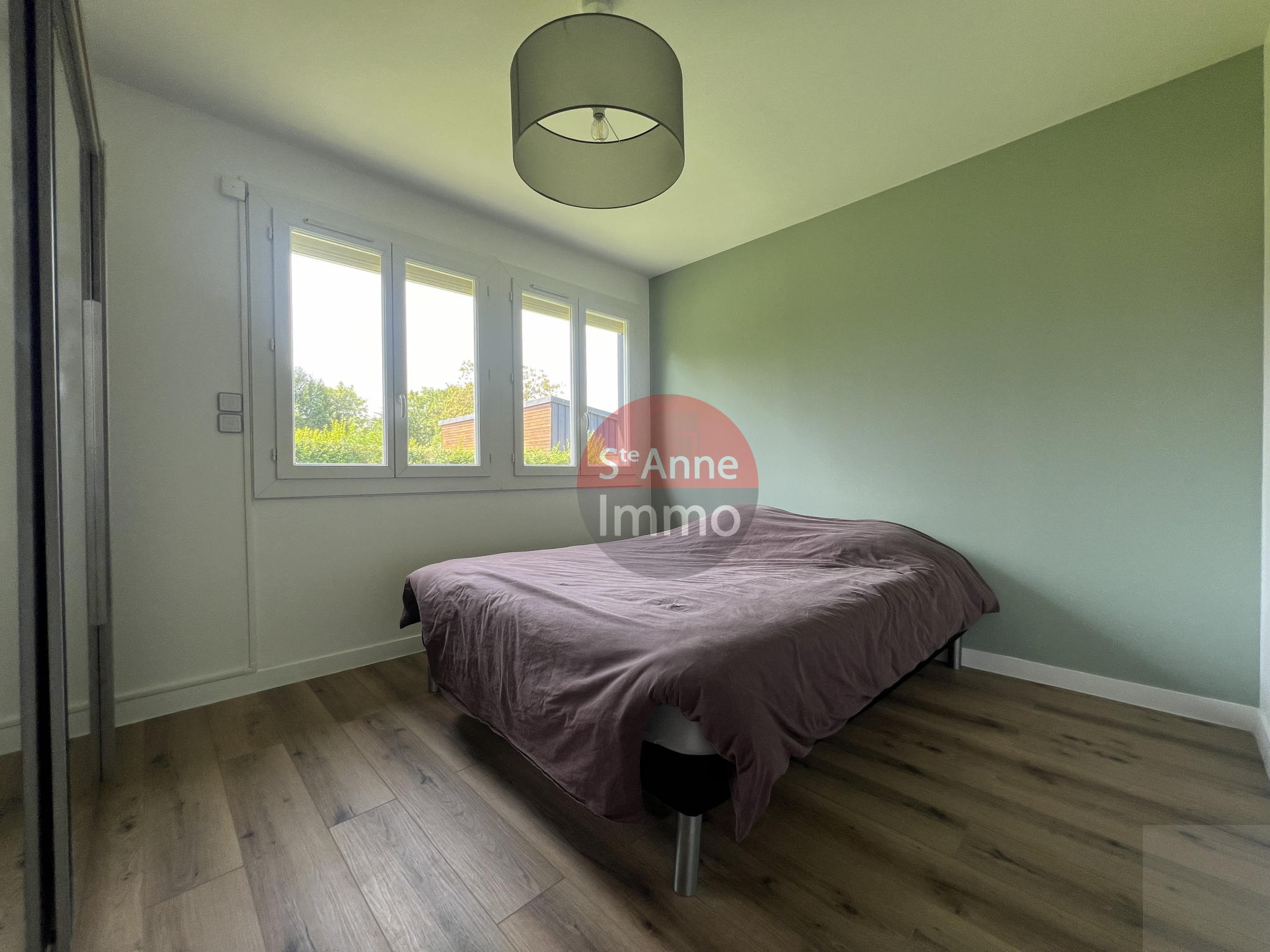 Immo80 – L'immobilier à Amiens et dans la Somme-THENNES – PAVILLON INDIVIDUEL DE PLAIN PIED – 4 CHAMBRES – DOUBLE GARAGE – PARKING – JARDIN