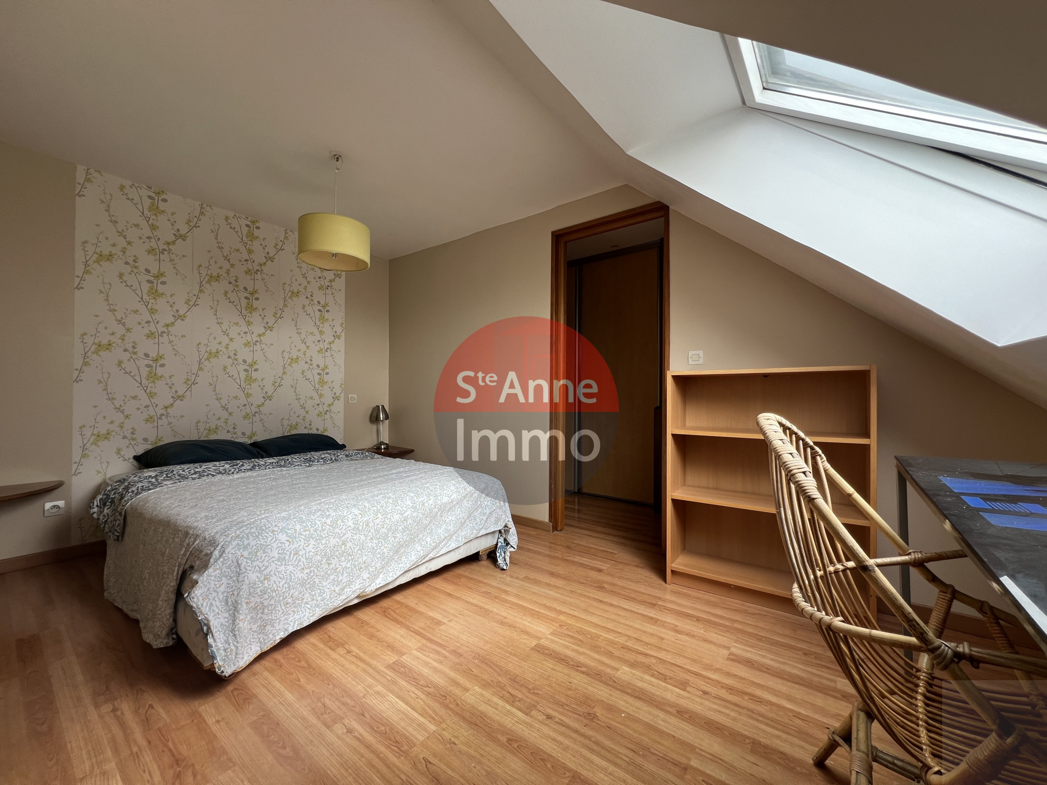 Immo80 – L'immobilier à Amiens et dans la Somme-EXCLUSIVITE – AMIENS – QUARTIER SAINT ACHEUL – 3 CHAMBRES – TERRASSE – JARDIN – DEPENDANCE