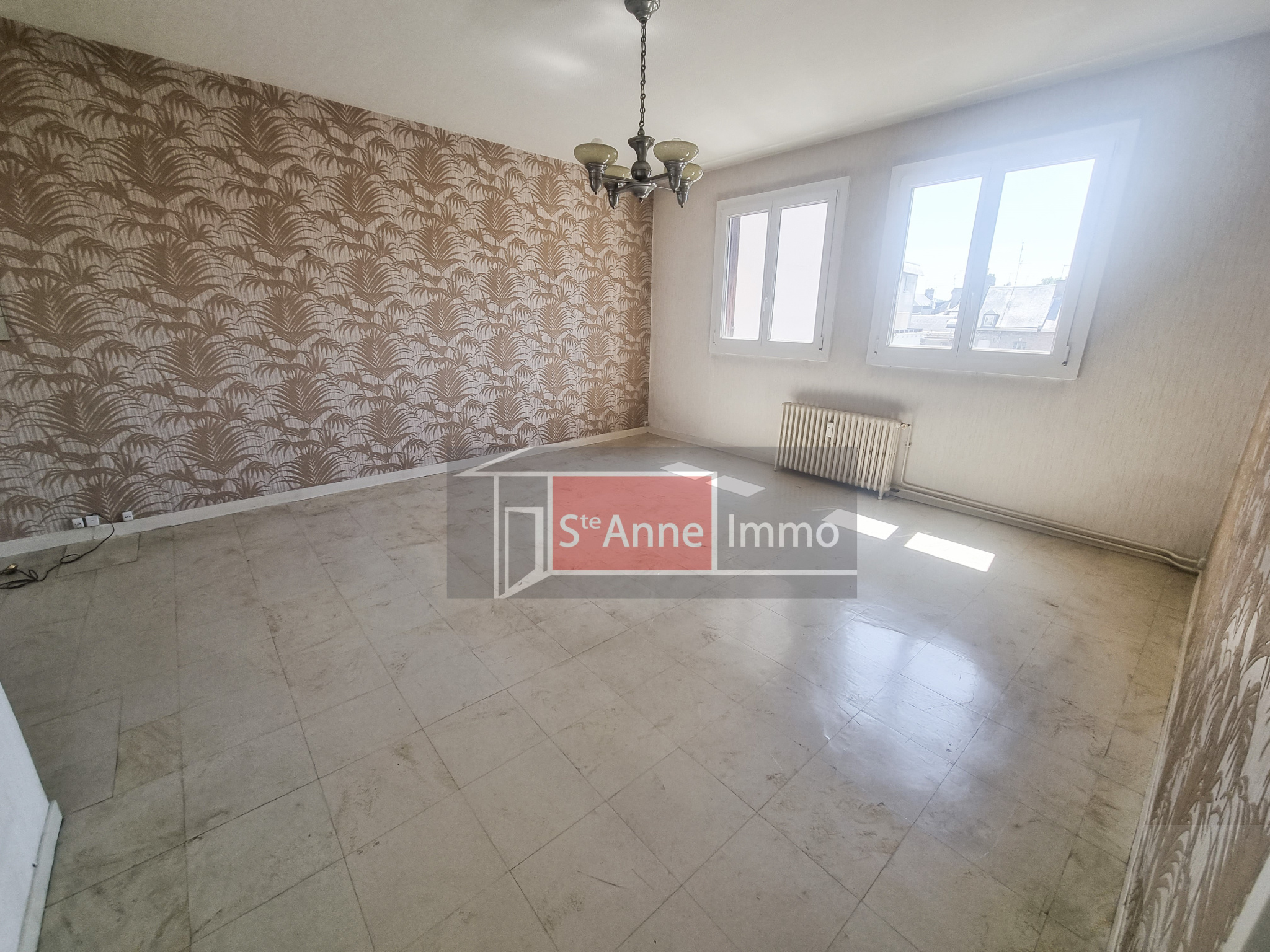 Immo80 – L'immobilier à Amiens et dans la Somme-Amiens-Hyper centre F3 de 70m2 au 3ème ac Ascenseur avec cave