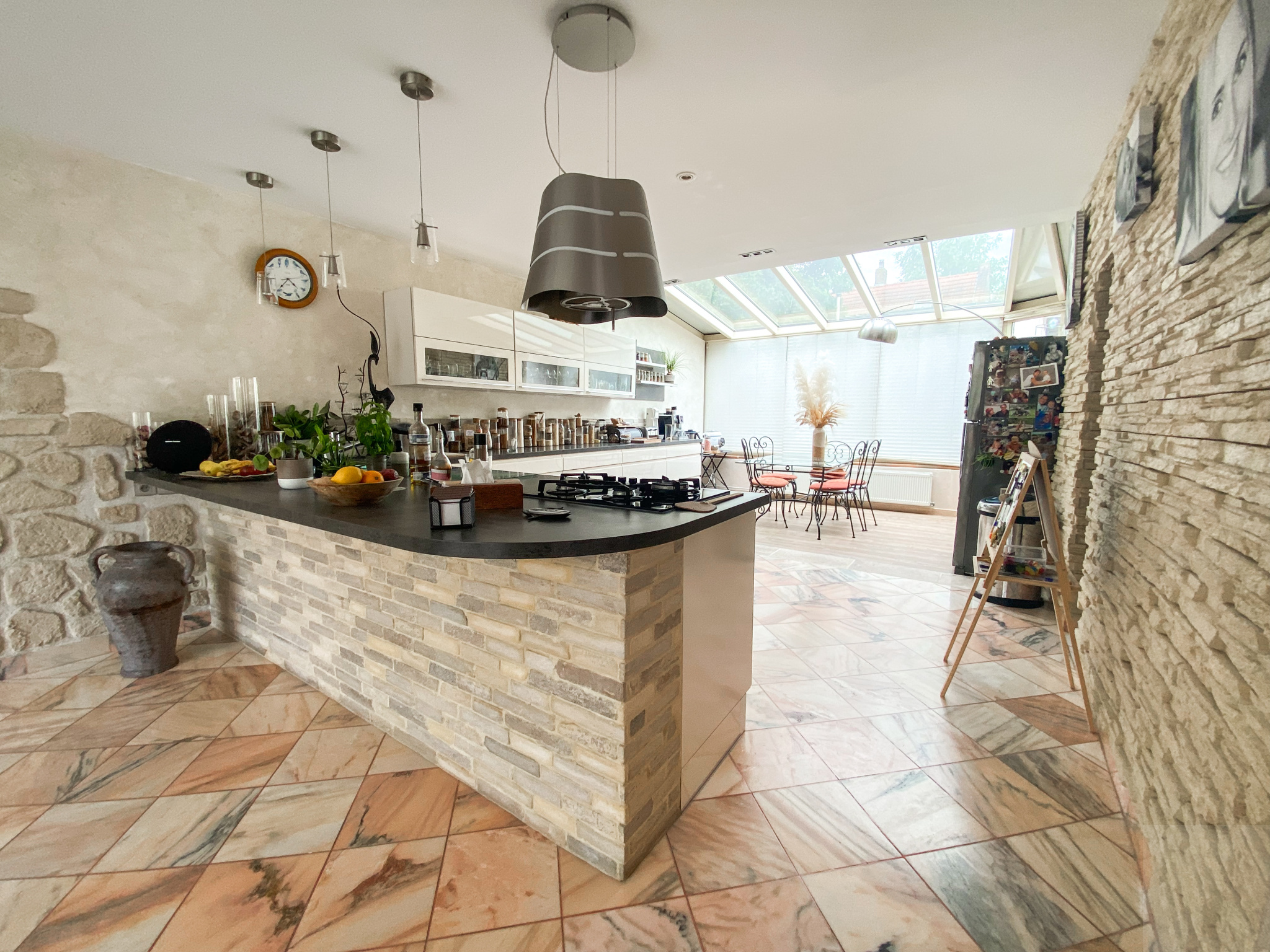 Immo80 – L'immobilier à Amiens et dans la Somme-PAVILLON 231M2 – 4 CHAMBRES – JARDIN – TYPE 2 EN LOCATION
