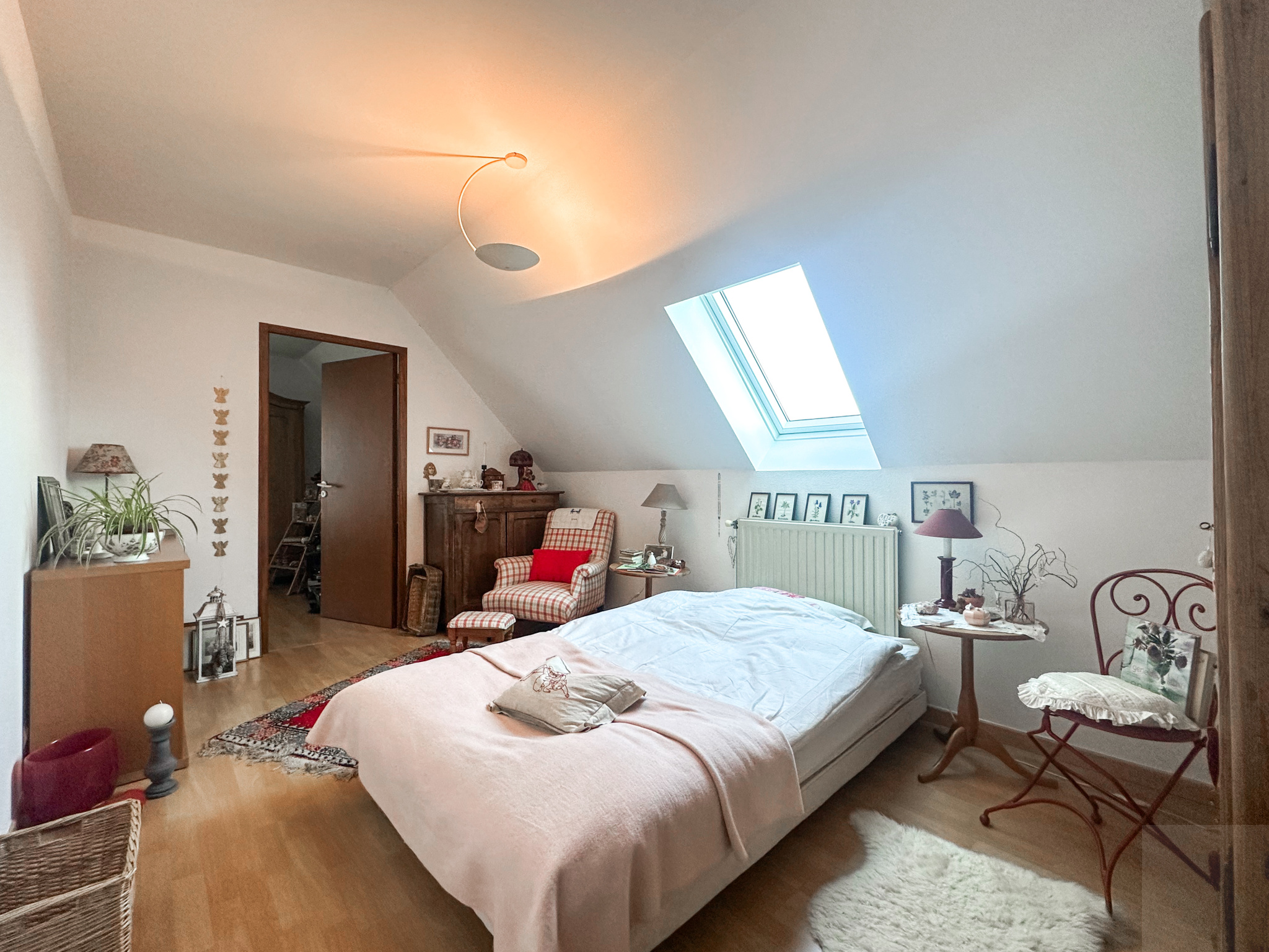 Immo80 – L'immobilier à Amiens et dans la Somme-MONTDIDIER – PAVILLON INDIVIDUEL – SOUS-SOL COMPLET – 6 CHAMBRES