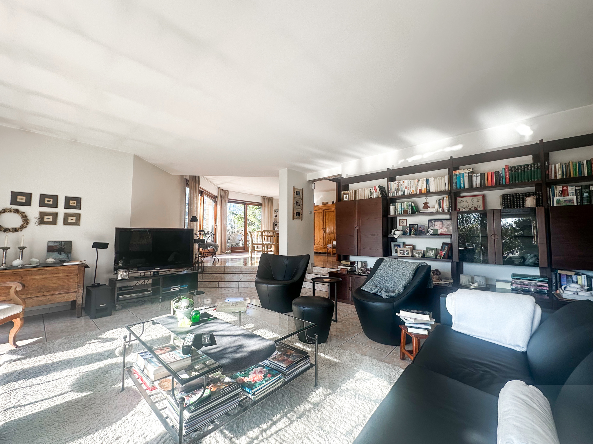 Immo80 – L'immobilier à Amiens et dans la Somme-MONTDIDIER – PAVILLON INDIVIDUEL – SOUS-SOL COMPLET – 6 CHAMBRES