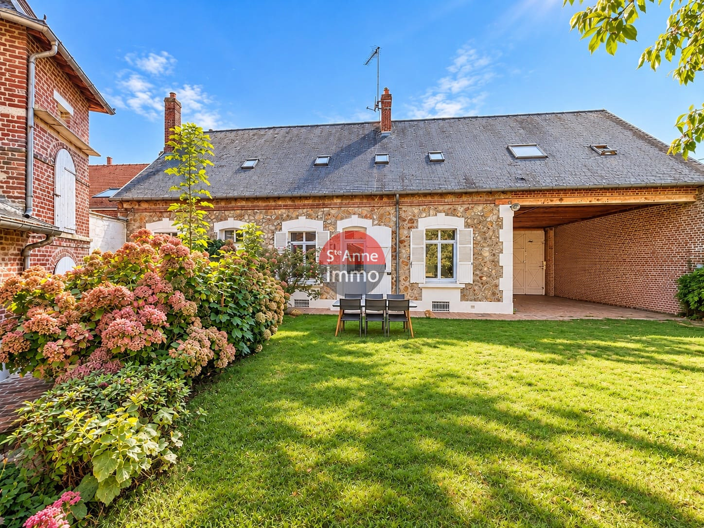Immo80 – L'immobilier à Amiens et dans la Somme-LICOURT – MAISON – 230m2 – AUTONOMIE DE PLAIN PIED – 6 CHAMBRES – AUTONOMIE DE PLAIN PIED – CAVE – DEPENDANCES