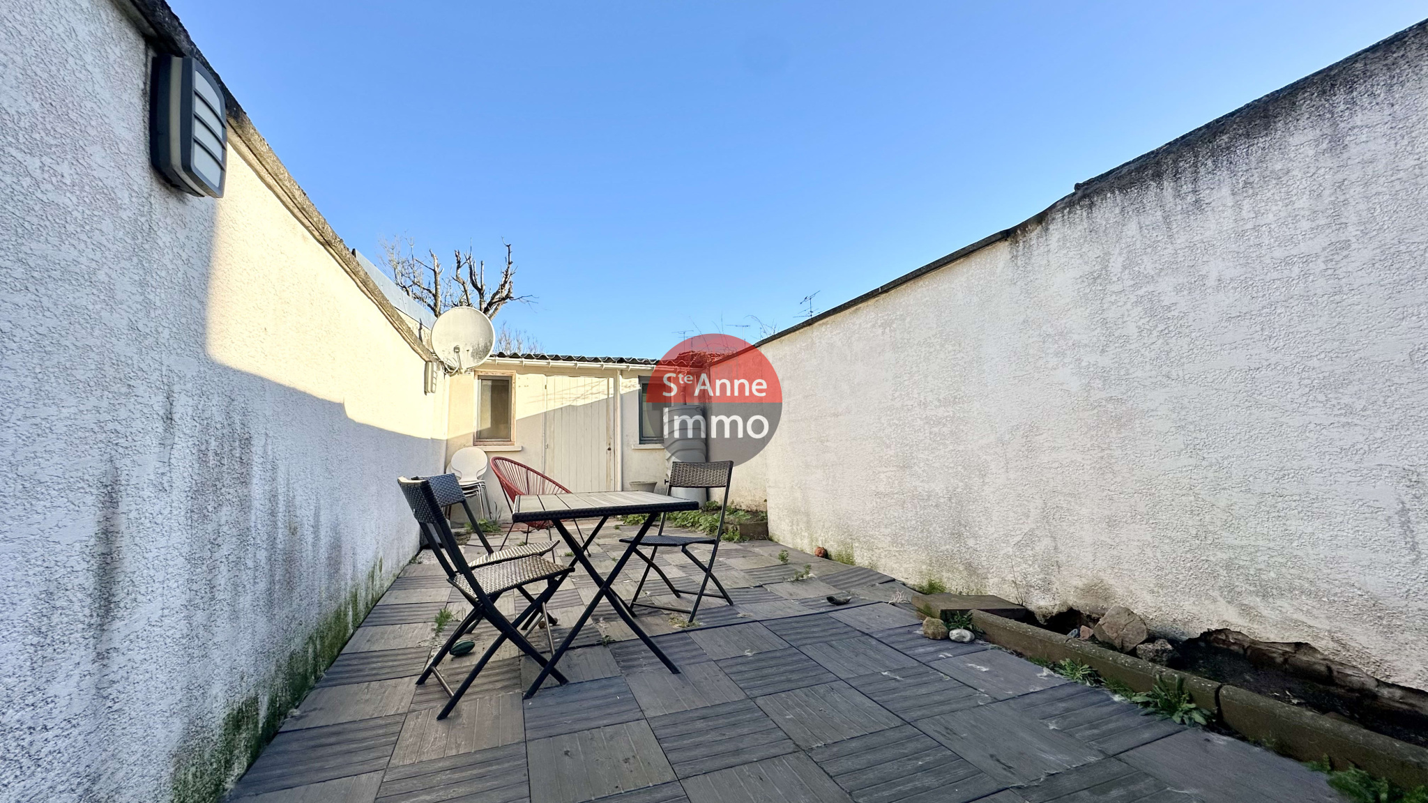 Immo80 – L'immobilier à Amiens et dans la Somme-AMIENOISE – QUARTIER SAINT-PIERRE – 48 M2 – 2 CHAMBRES – CAVE – COUR