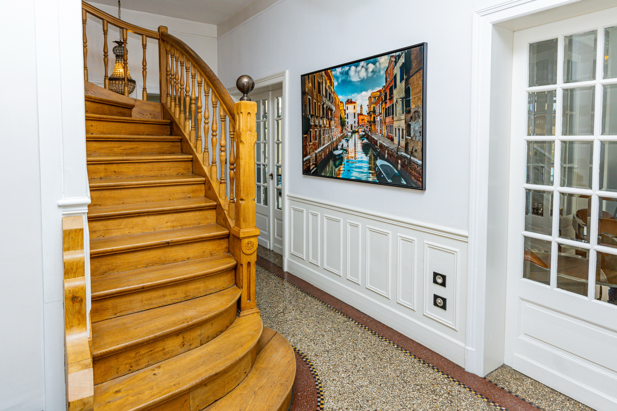 Immo80 – L'immobilier à Amiens et dans la Somme-AMIENS – QUARTIER SAINT ACHEUL – MAISON DE MAITRE – 5 CHAMBRES – GARAGE – EXTERIEUR – DEPENDANCE