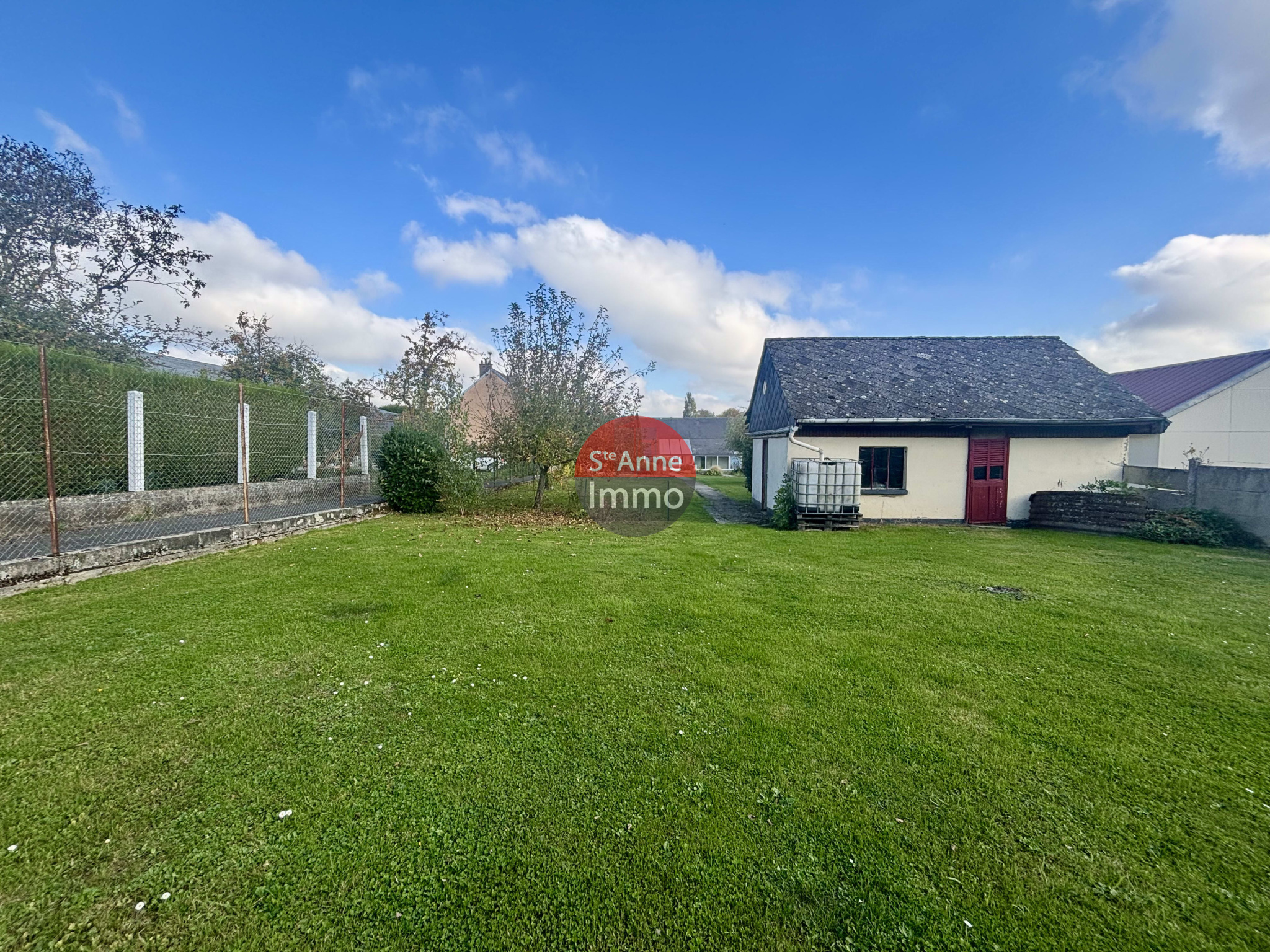 Immo80 – L'immobilier à Amiens et dans la Somme-HARPONVILLE – MAISON – 119 M2 – 3 CHAMBRES – GARAGE – PARKING – JARDIN