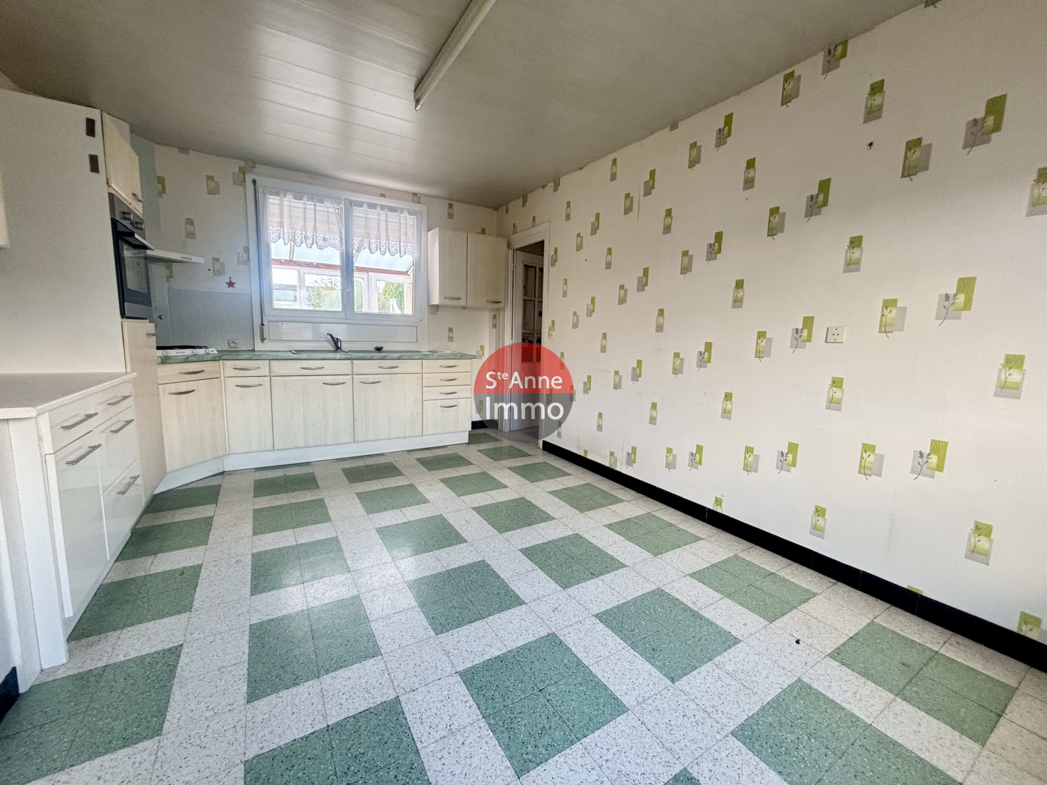 Immo80 – L'immobilier à Amiens et dans la Somme-HARPONVILLE – MAISON – 119 M2 – 3 CHAMBRES – GARAGE – PARKING – JARDIN