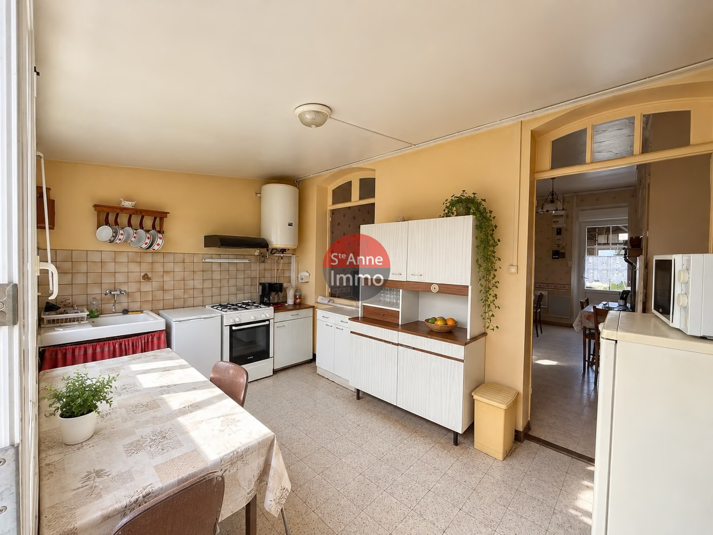 Immo80 – L'immobilier à Amiens et dans la Somme-PARVILLERS-LE-QUESNOY – MAISON SEMI-MITOYENNE – 2 CHAMBRES – GRENIER – TRAVAUX – JARDIN