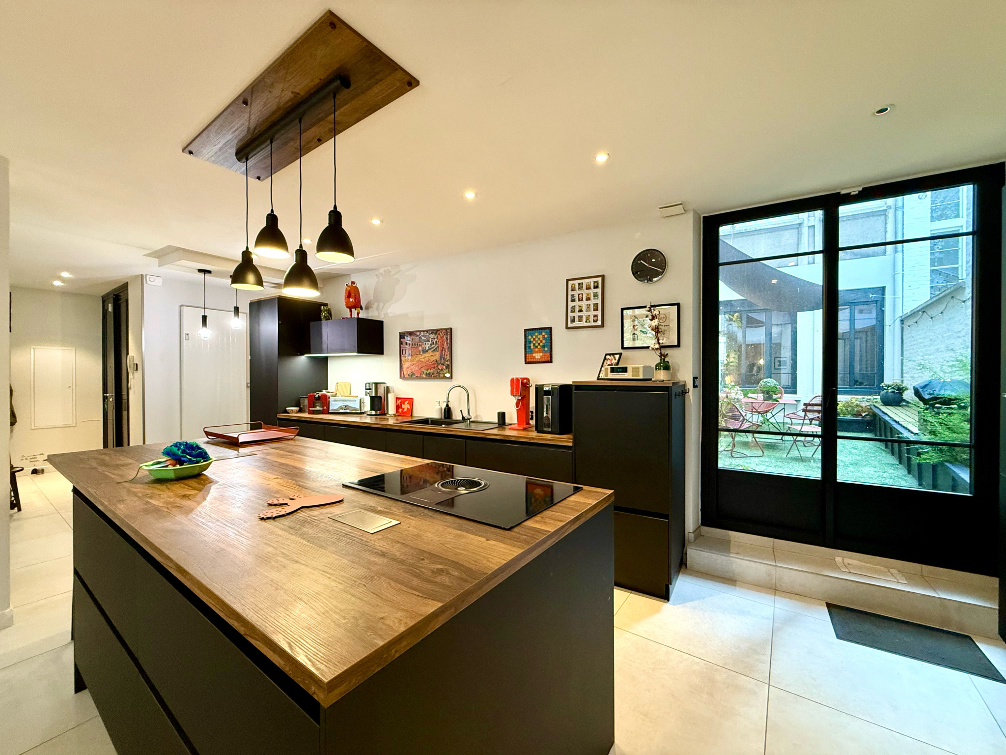 Immo80 – L'immobilier à Amiens et dans la Somme-AMIENS – CENTRE-VILLE – APPARTEMENT FAMILIALE – 150m2 – 3 CHAMBRES – 1 BUREAU – TERASSE- CAVE