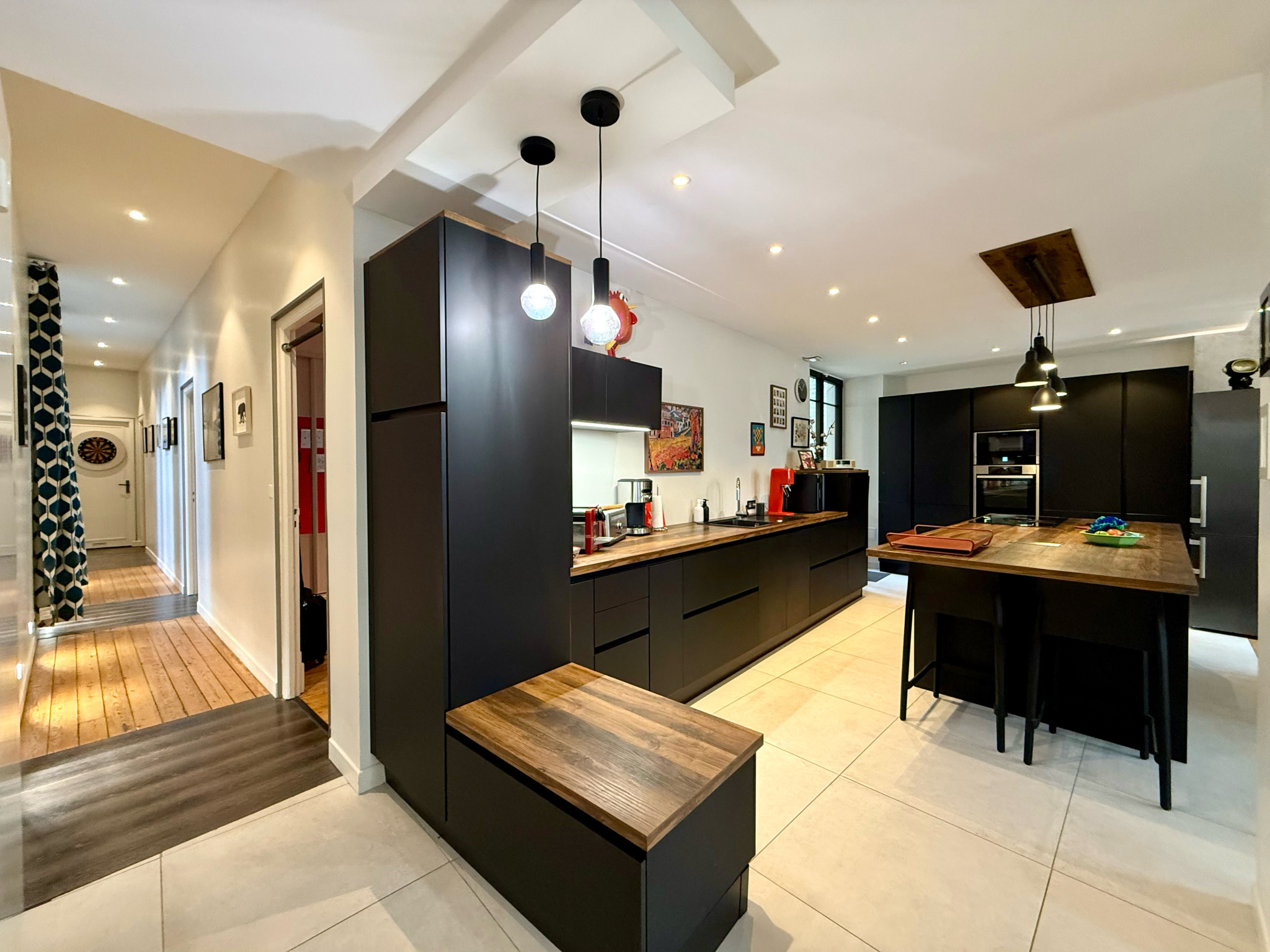 Immo80 – L'immobilier à Amiens et dans la Somme-AMIENS – CENTRE-VILLE – APPARTEMENT FAMILIALE – 150m2 – 3 CHAMBRES – 1 BUREAU – TERASSE- CAVE