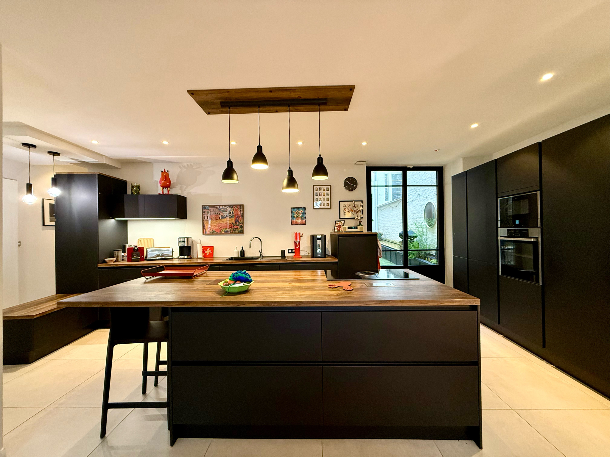 Immo80 – L'immobilier à Amiens et dans la Somme-AMIENS – CENTRE-VILLE – APPARTEMENT FAMILIALE – 150m2 – 3 CHAMBRES – 1 BUREAU – TERASSE- CAVE