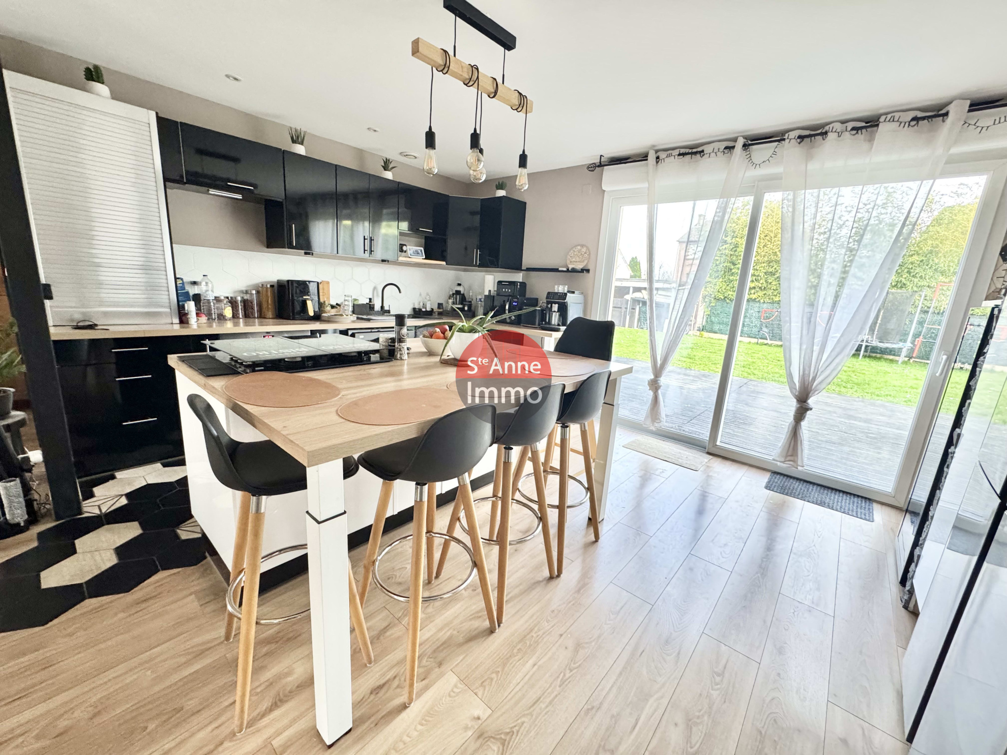 Immo80 – L'immobilier à Amiens et dans la Somme-MARCELCAVE – PROCHE AMIENS – GARE – PAVILLON INDIVIDUEL – 137M2