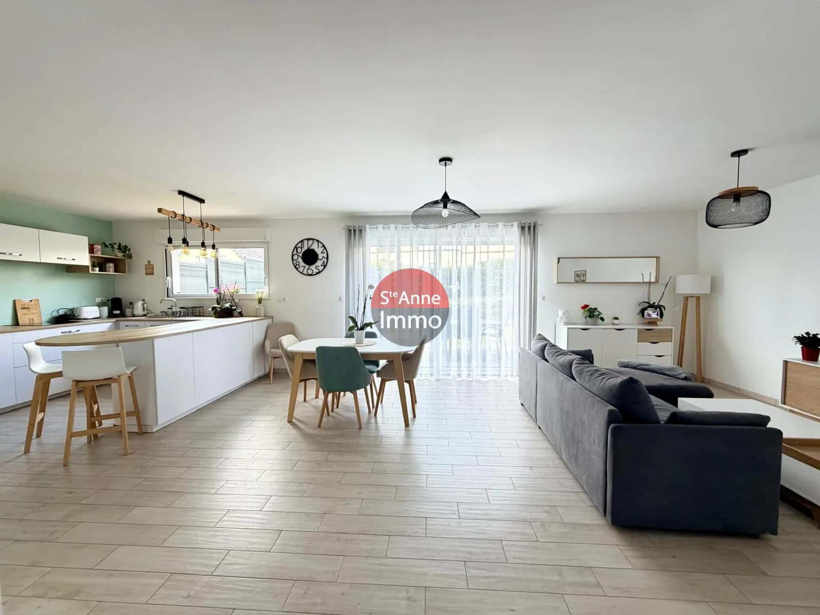 Immo80 – L'immobilier à Amiens et dans la Somme-SALOUËL – MAISON – 140 M2 – 5 CHAMBRES – JARDIN