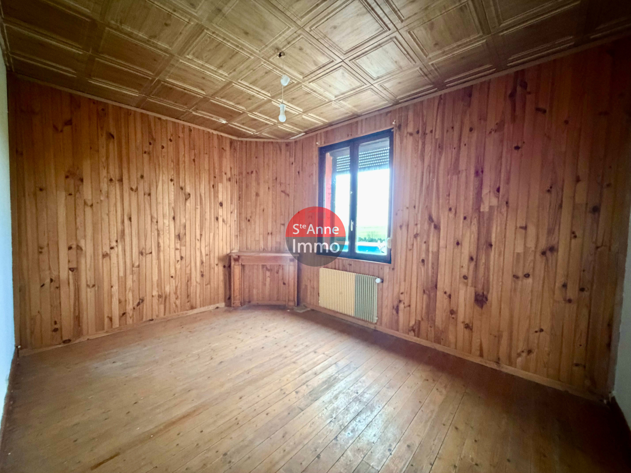 Immo80 – L'immobilier à Amiens et dans la Somme-LA-BOISSELLE – MAISON SEMI-MITOYENNE – AUTONOMIE DE PLEIN PIED – 4 CHAMBRES – JARDIN – TERRASSE – GARAGE