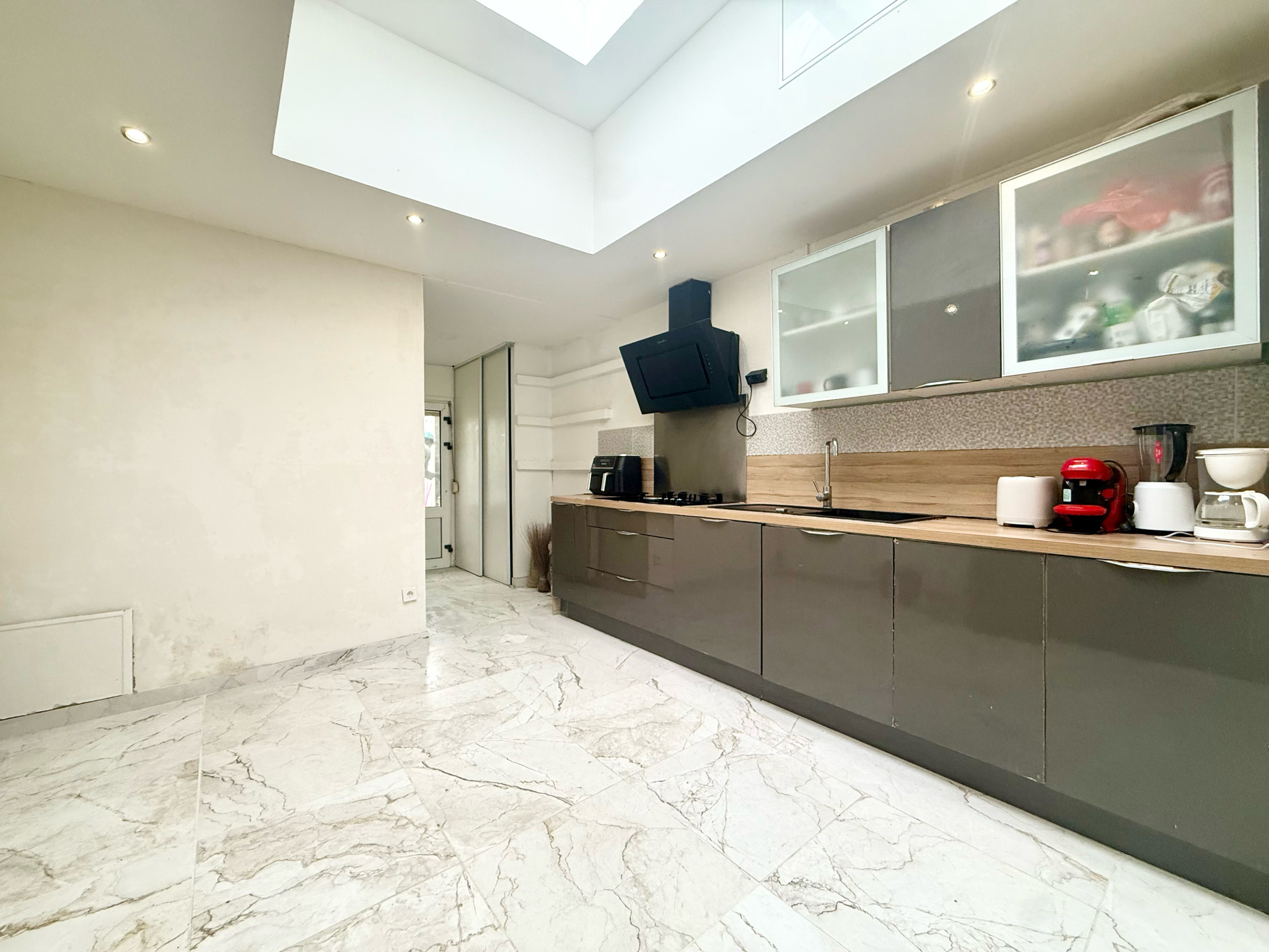 Immo80 – L'immobilier à Amiens et dans la Somme-AMIENS – QUARTIER SAINT ACHEUL – AMIENOISE – 3 CHAMBRES – JARDIN – CAVE