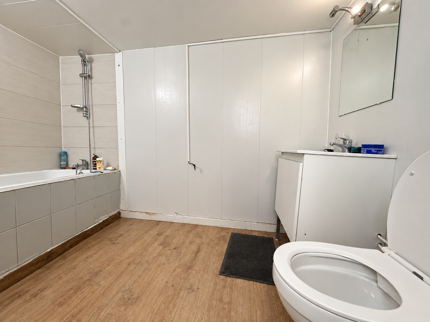 Immo80 – L'immobilier à Amiens et dans la Somme-AMIENS – QUARTIER SAINT ACHEUL – AMIENOISE – 2 CHAMBRES – COUR – DEPENDANCE