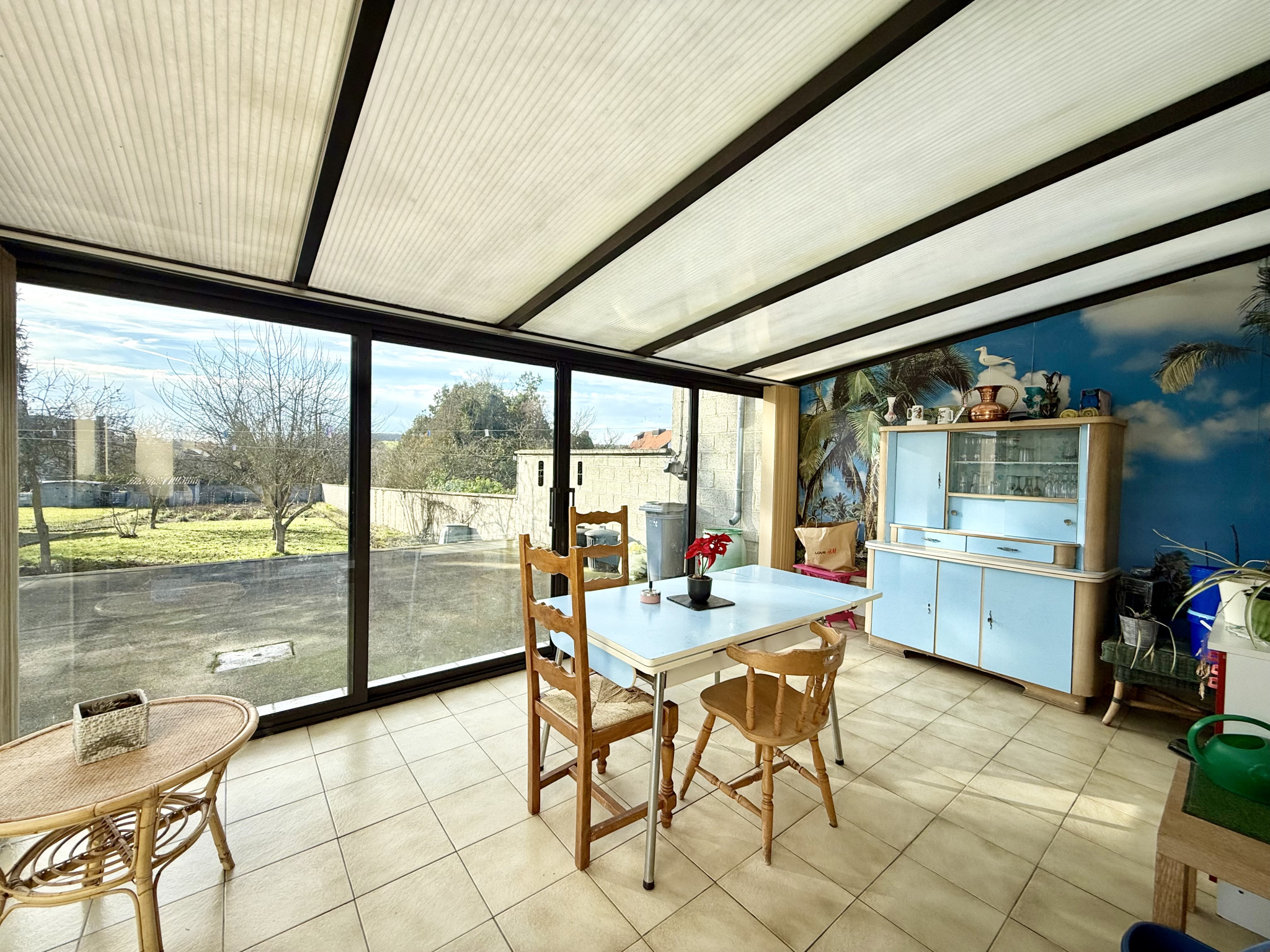 Immo80 – L'immobilier à Amiens et dans la Somme-MOREUIL – PAVILLON INDIVIDUEL – 3 CHAMBRES – DOUBLES GARAGES – JARDIN